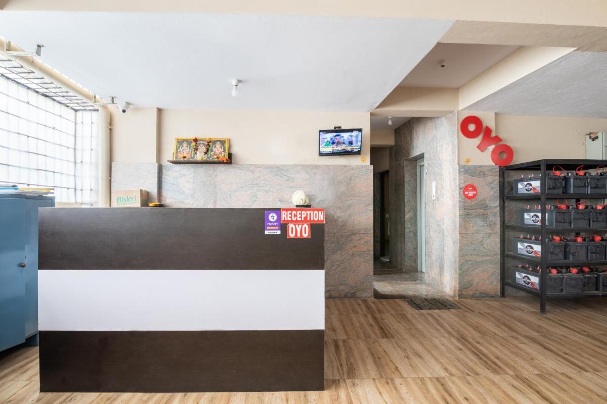 Super OYO Flagship 23427 Ashrey Stays