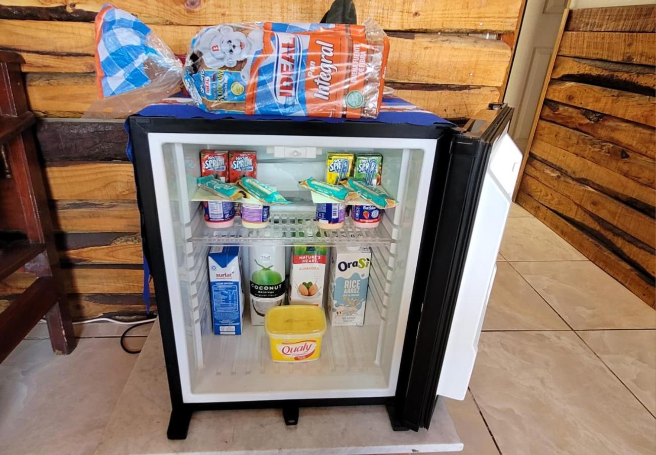 Hostal Sol y Luna - Descanso a 10 min del aeropuerto & Desayuno Incluido