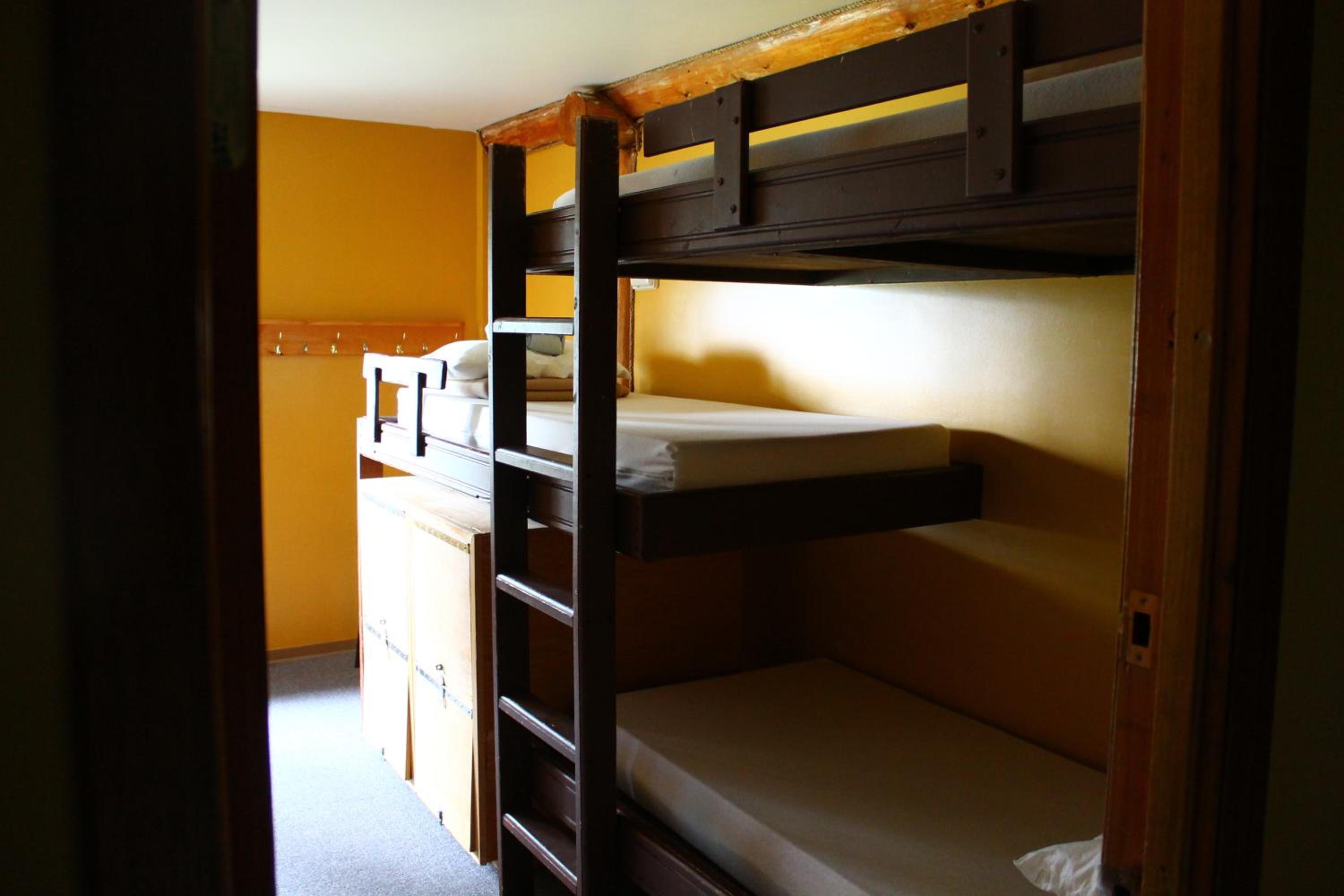 HI Nordegg - Hostel