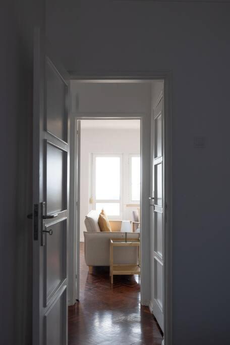 Casa do Largo-vista sobre Lisboa