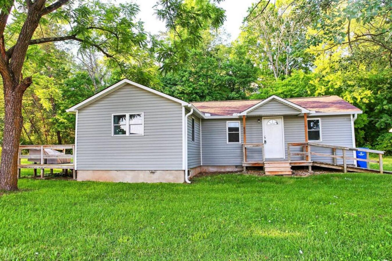 Cozy Country Home with Room for Entire Family