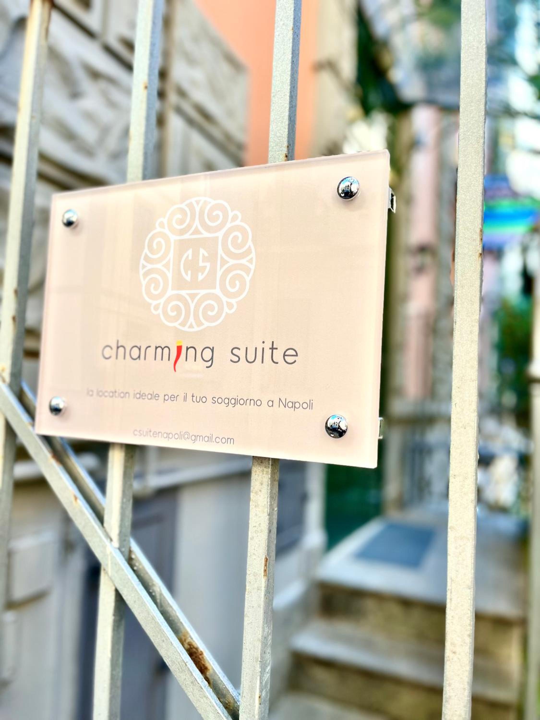 Charming Suite Napoli Vomero
