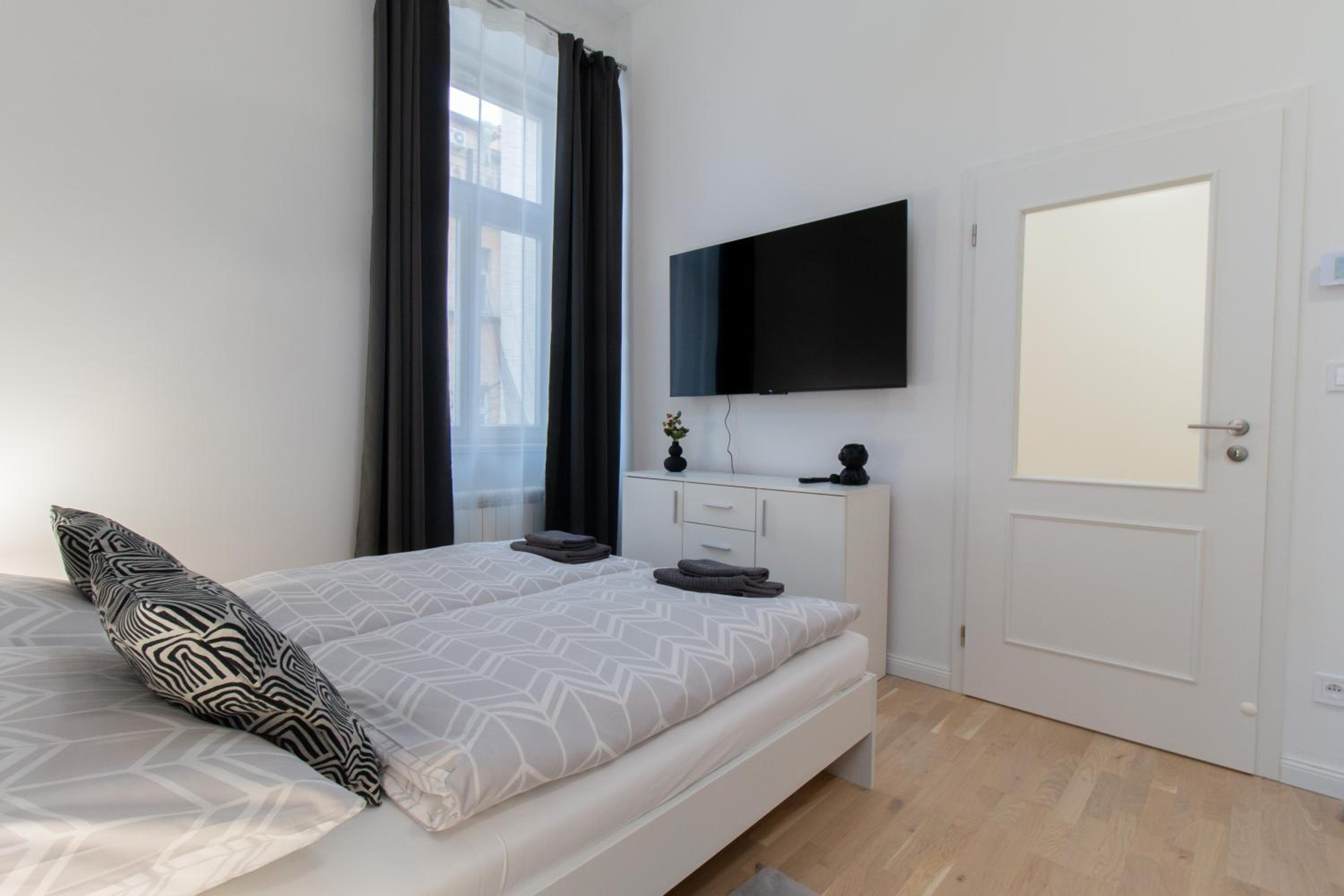 Washingtonova CR apartments