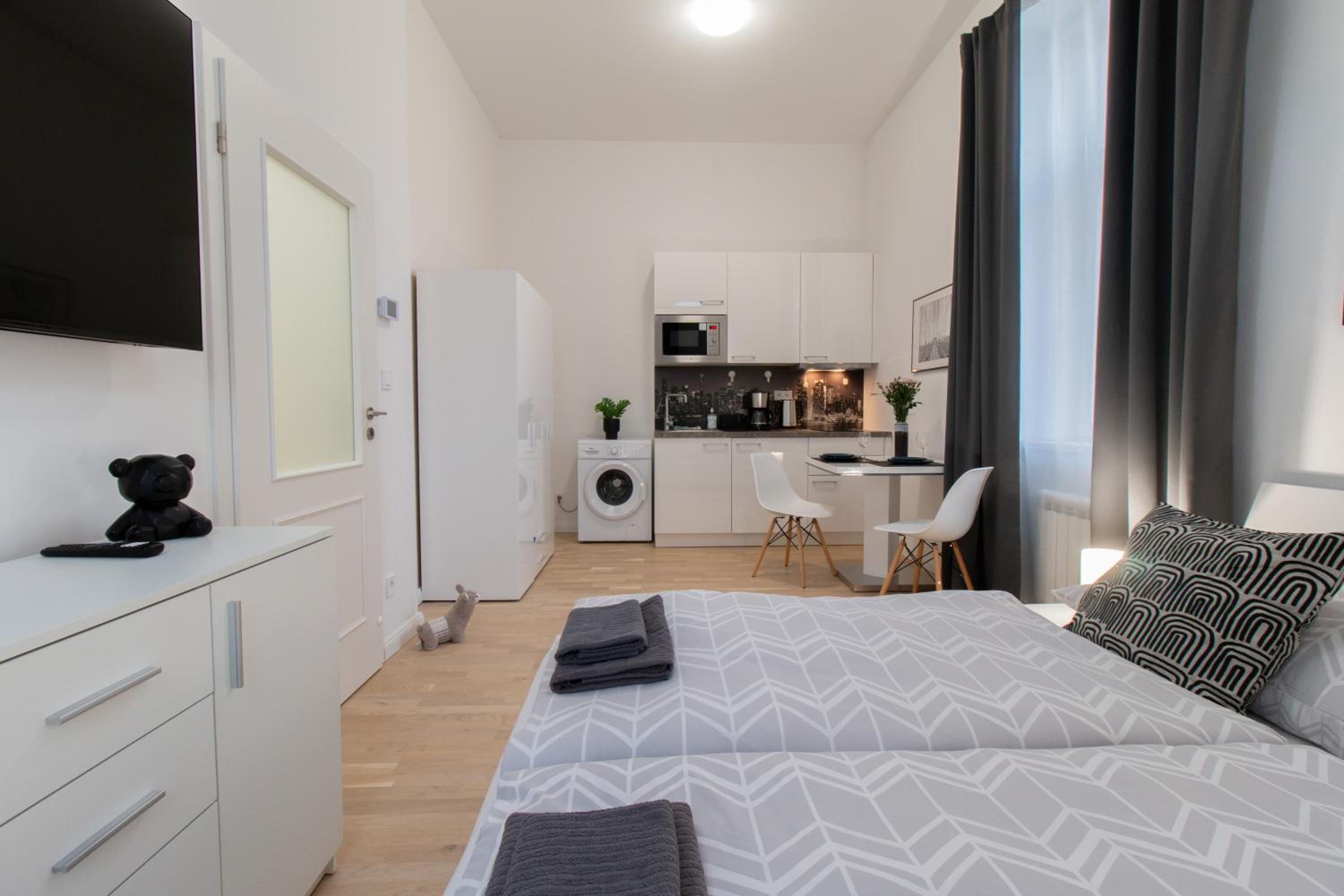 Washingtonova CR apartments