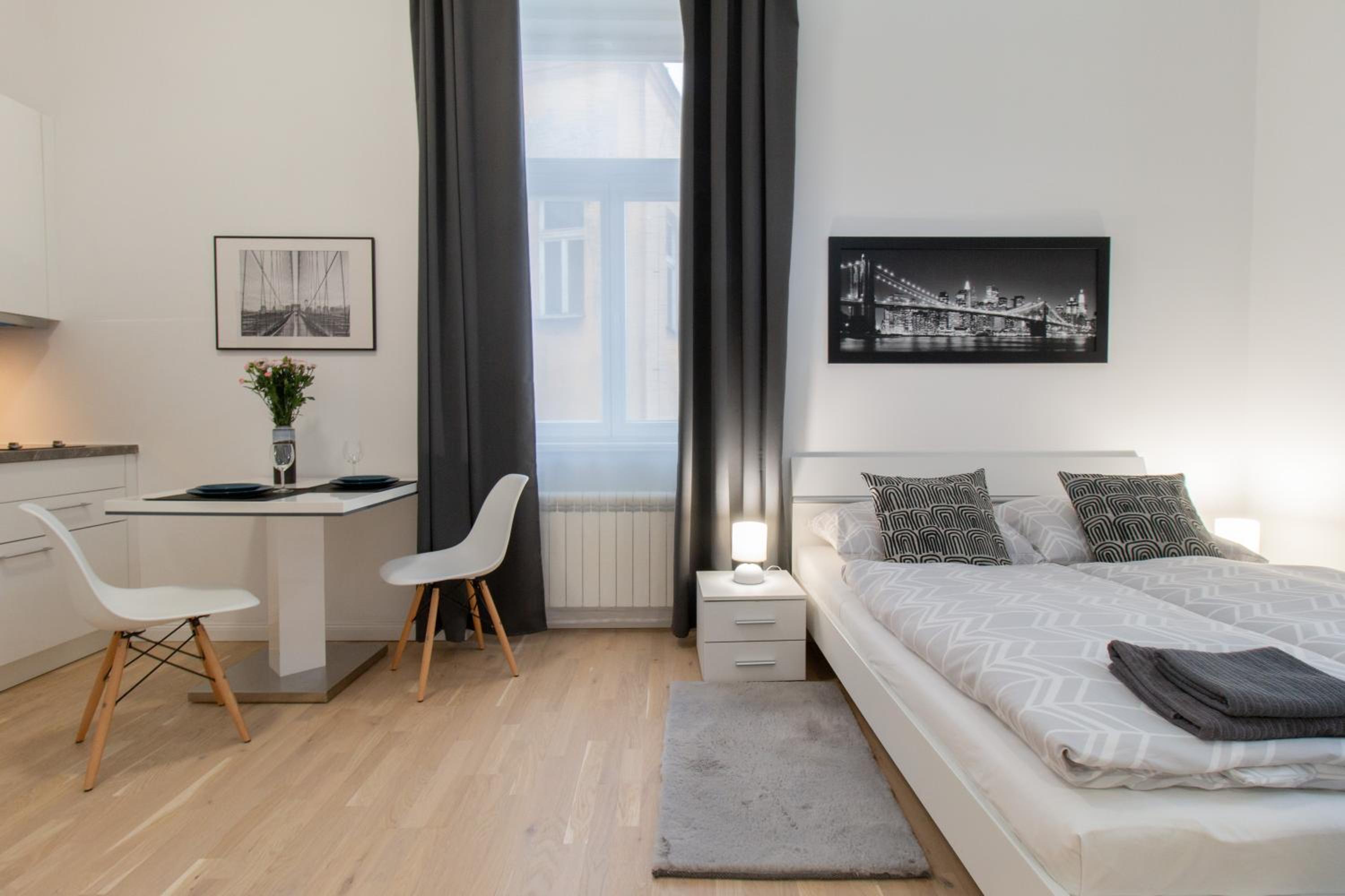 Washingtonova CR apartments