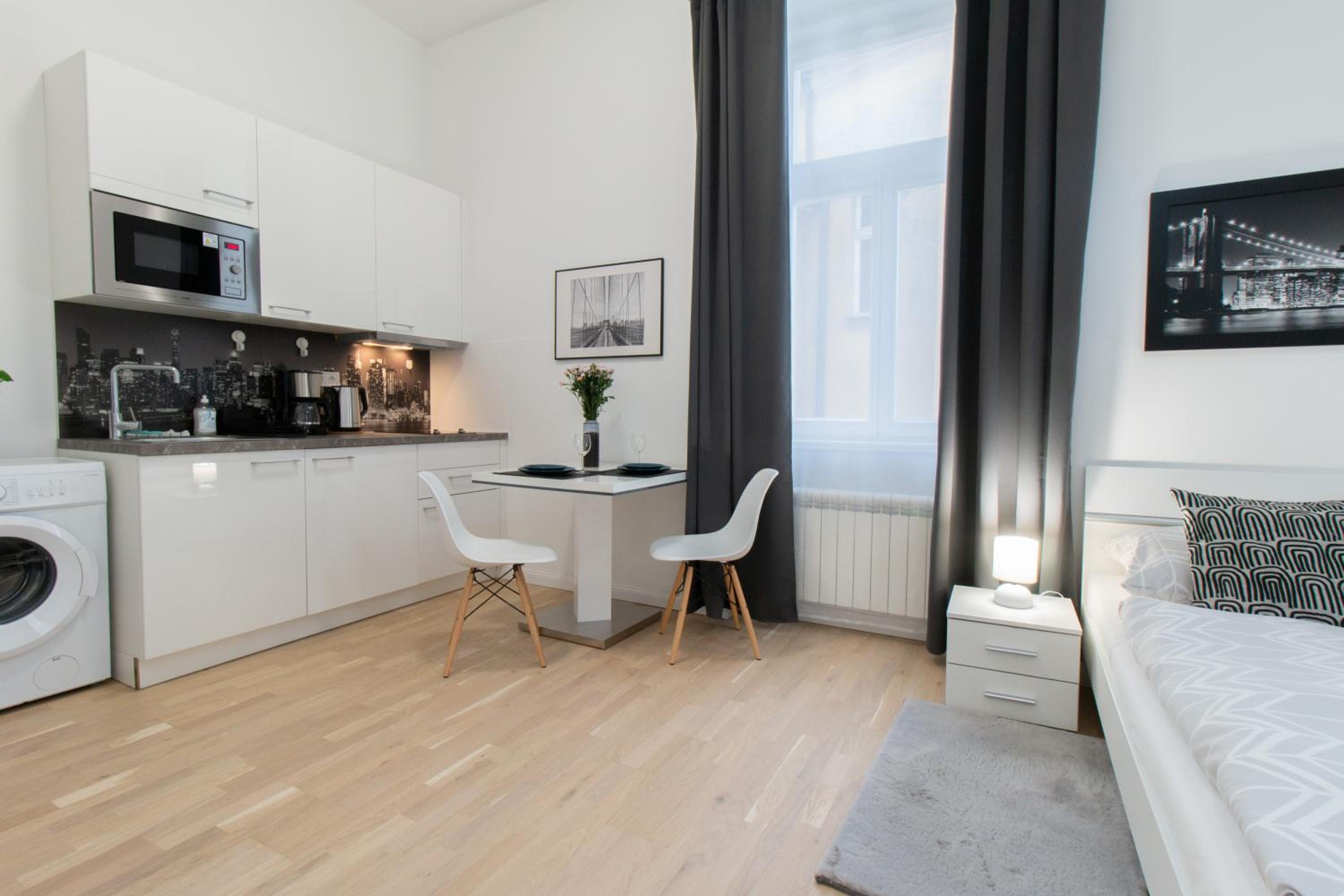 Washingtonova CR apartments