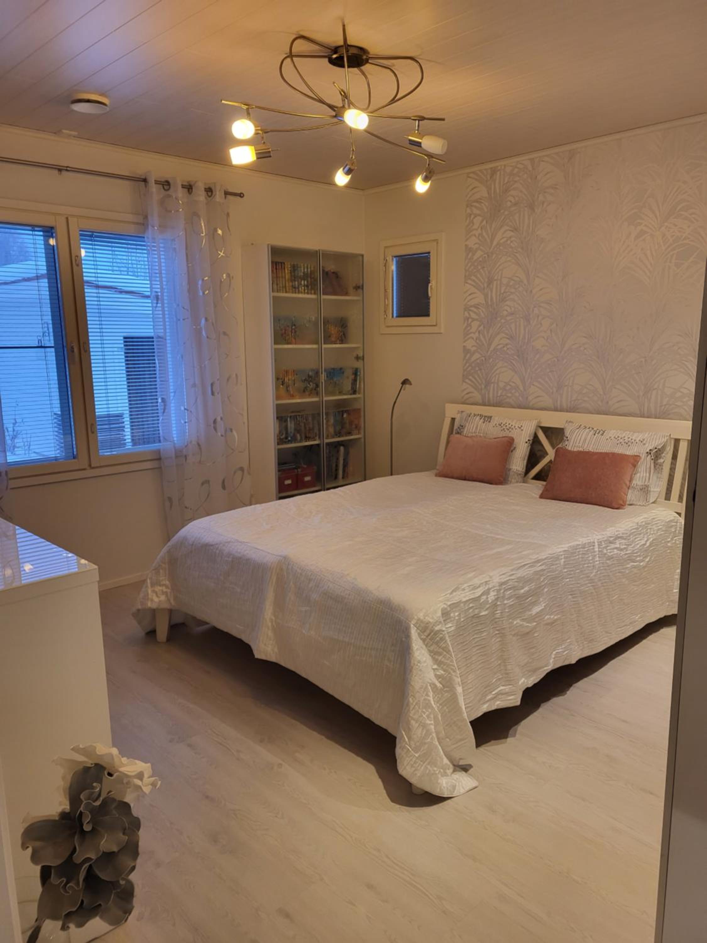 Villa Snowflake