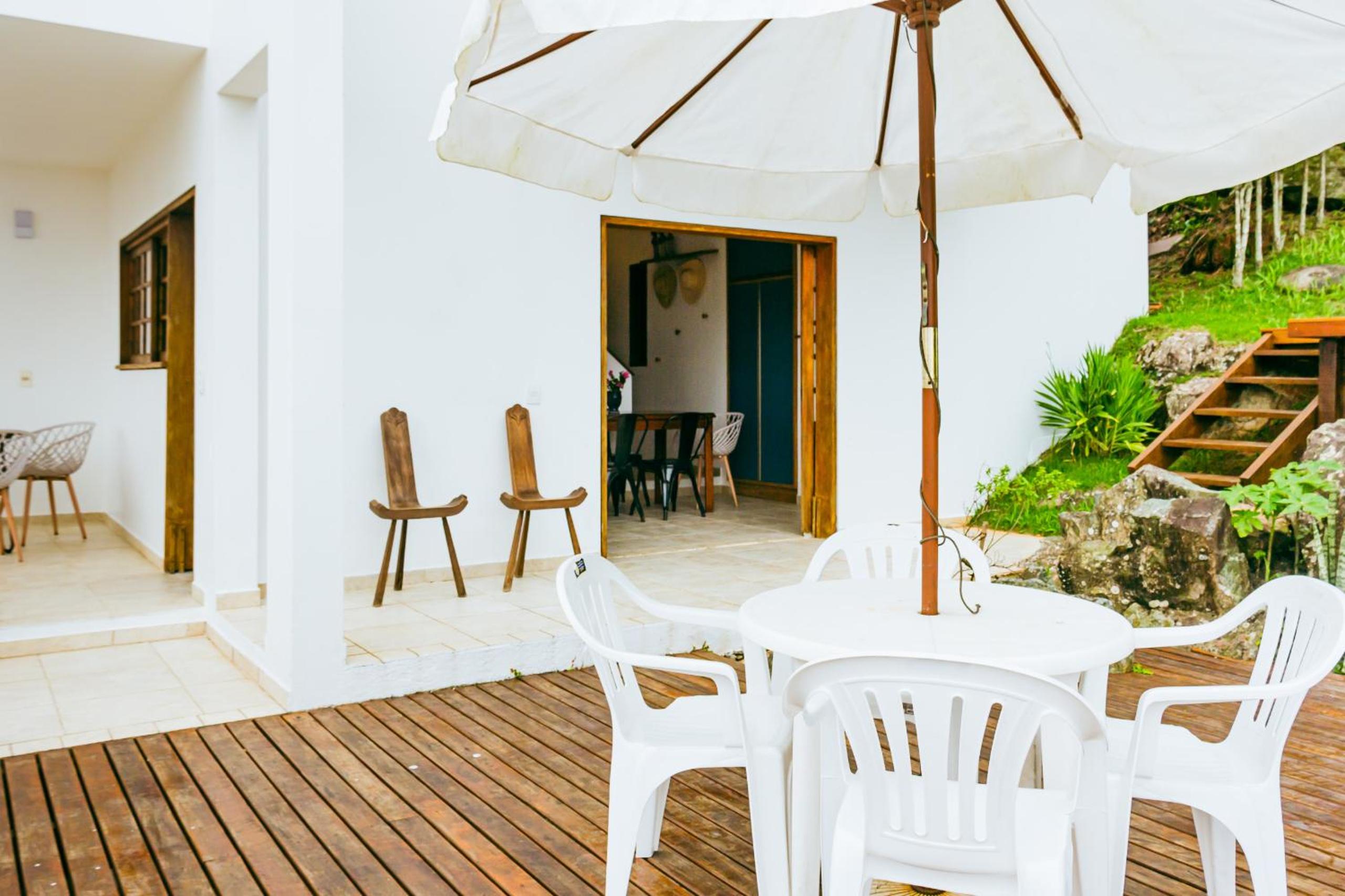 Casa com Vista Mar na Praia do Quilombo FS6338