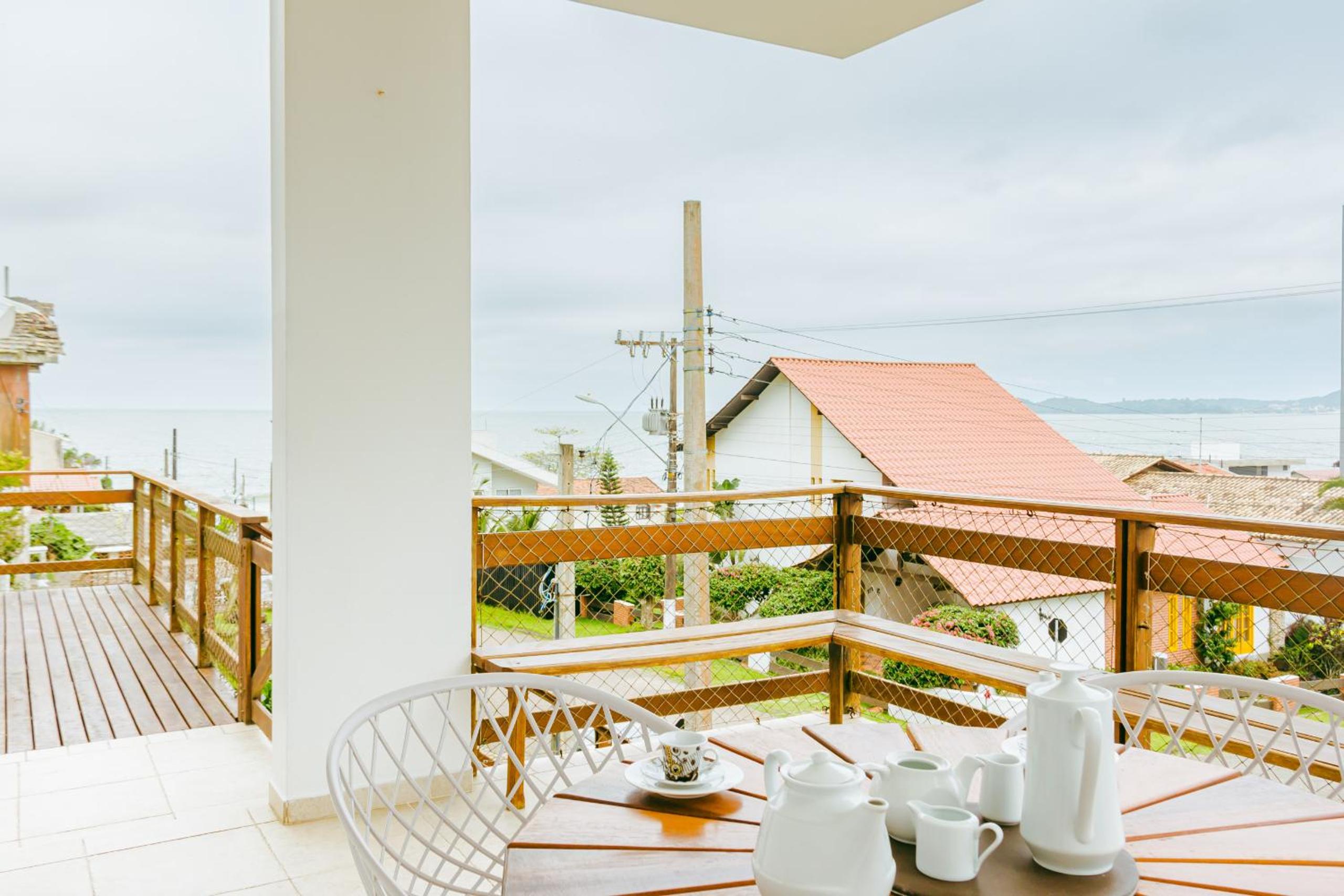 Casa com Vista Mar na Praia do Quilombo FS6338
