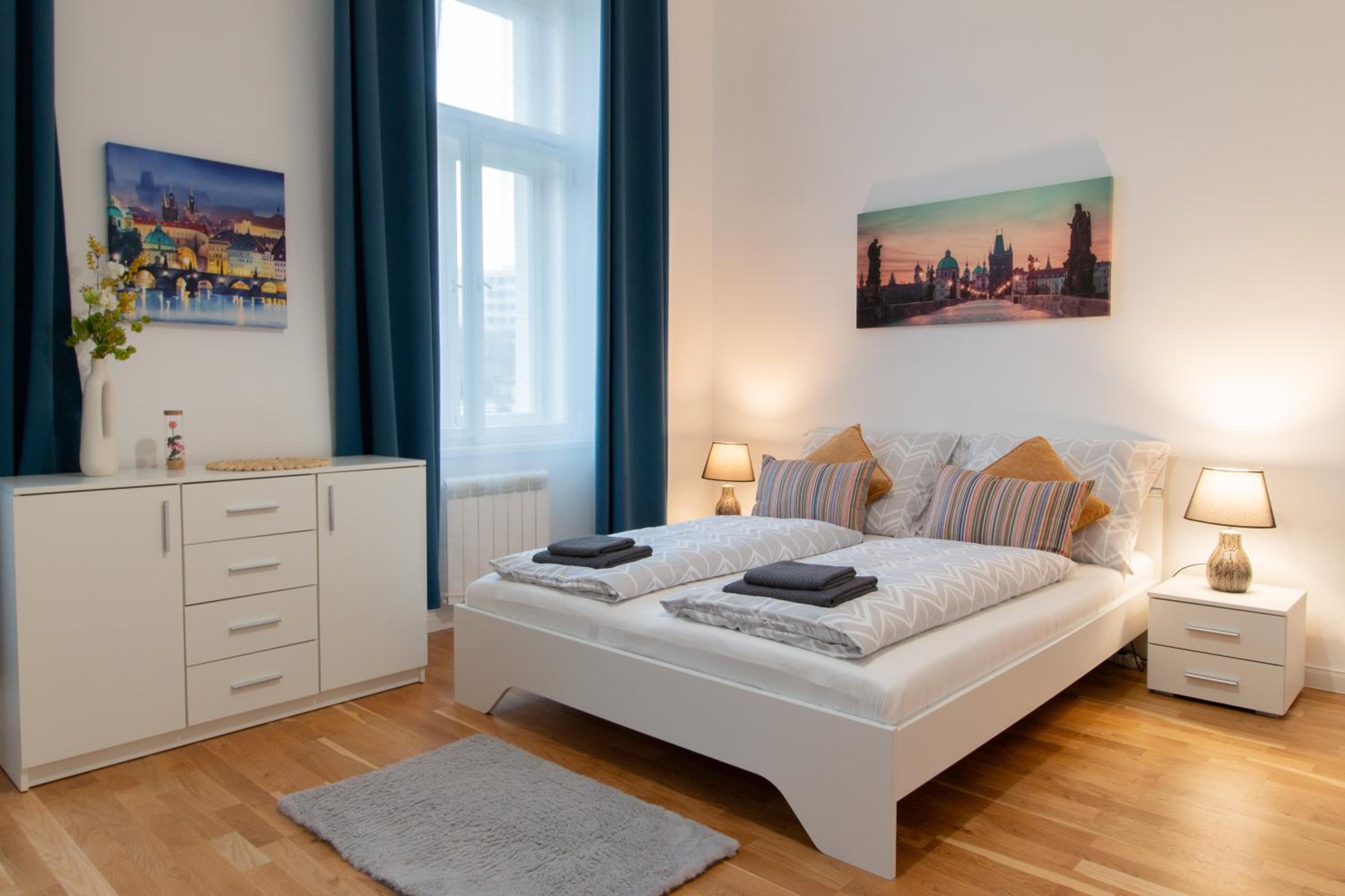 Washingtonova CR apartments