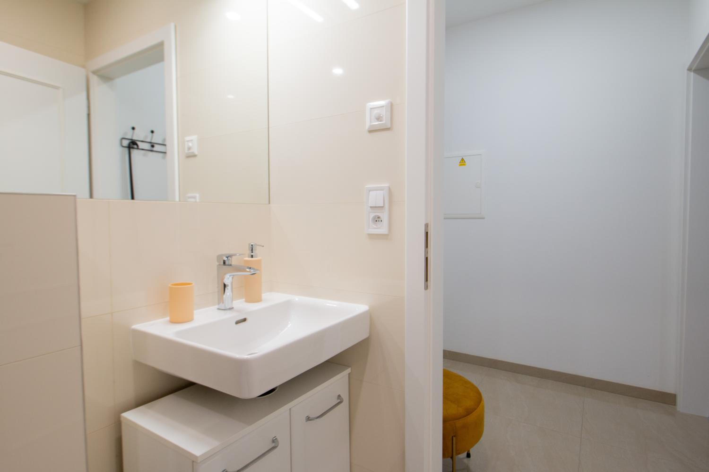 Washingtonova CR apartments