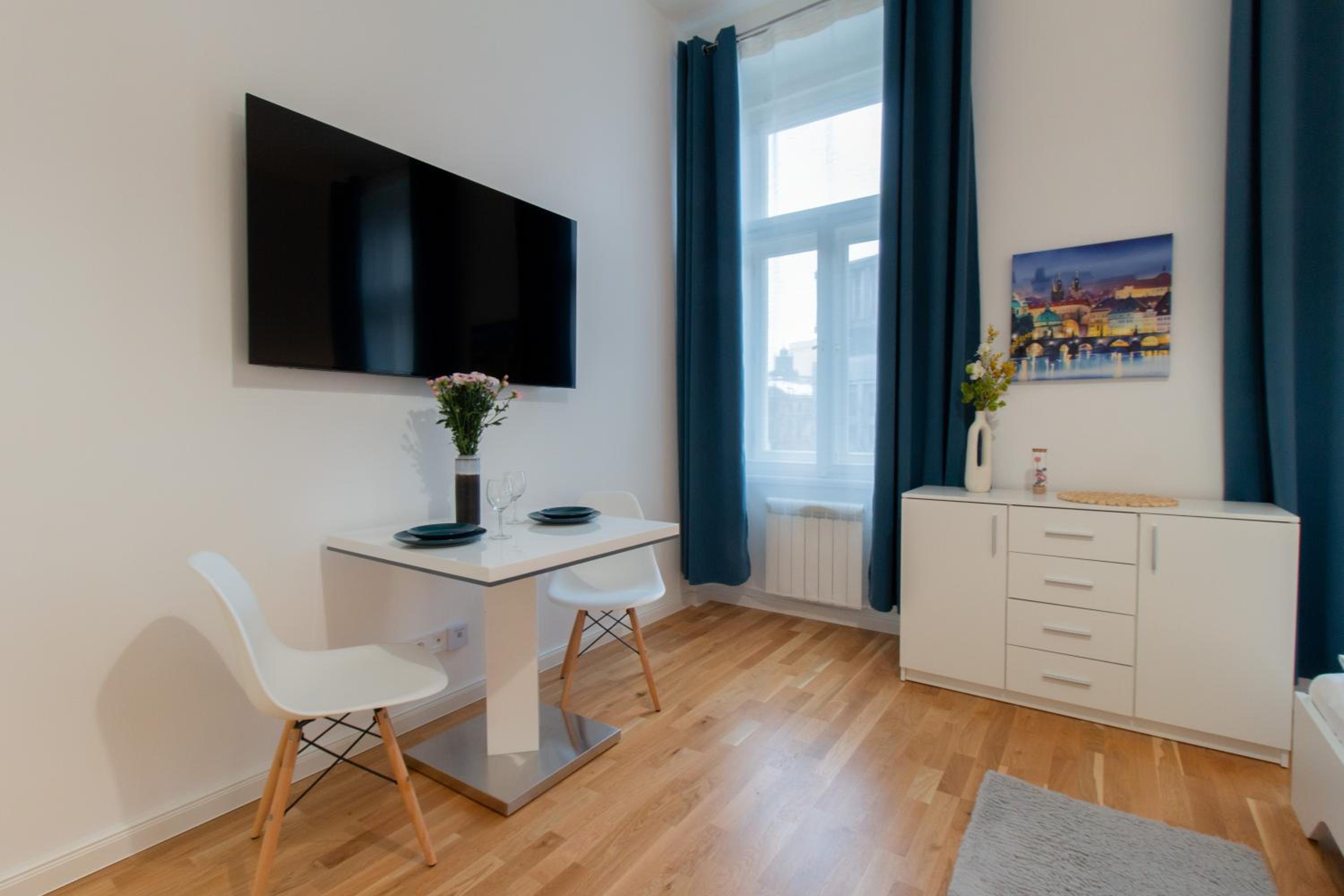 Washingtonova CR apartments