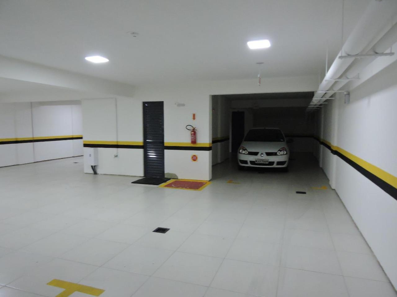 Apart de luxo 3 suites 2 vagas de garagem e quadra do mar