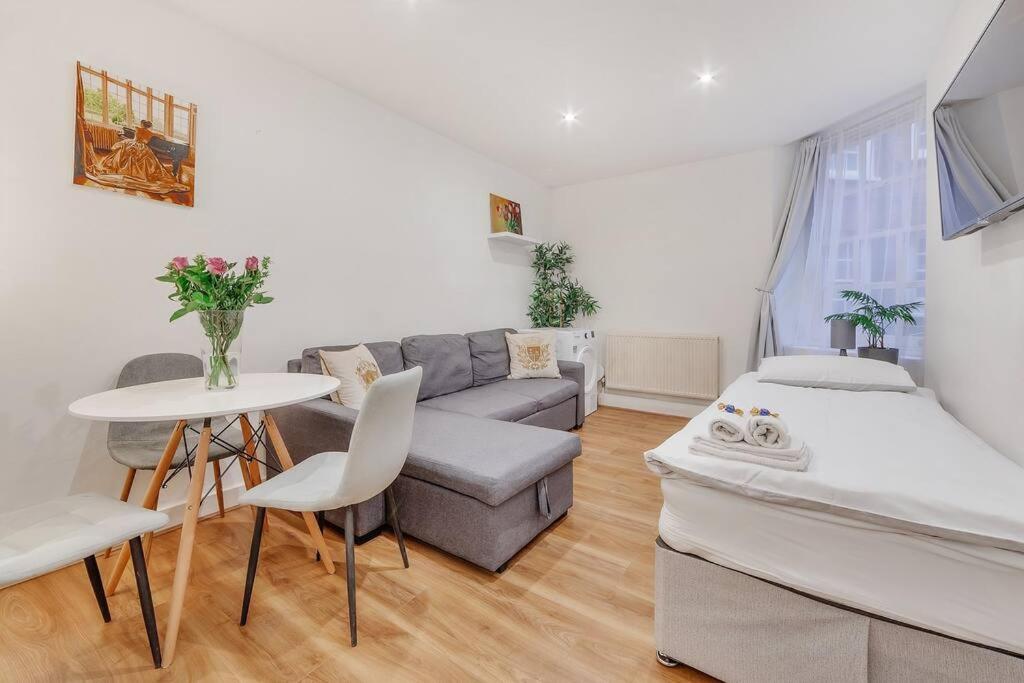 Regent's Park apartment