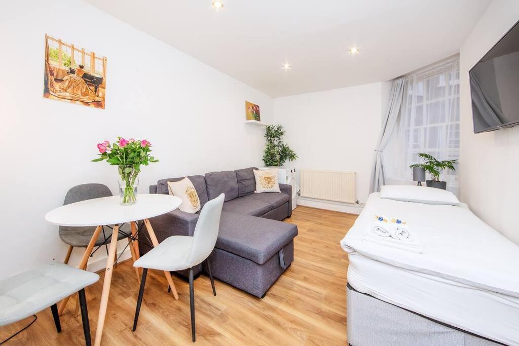 Regent's Park apartment