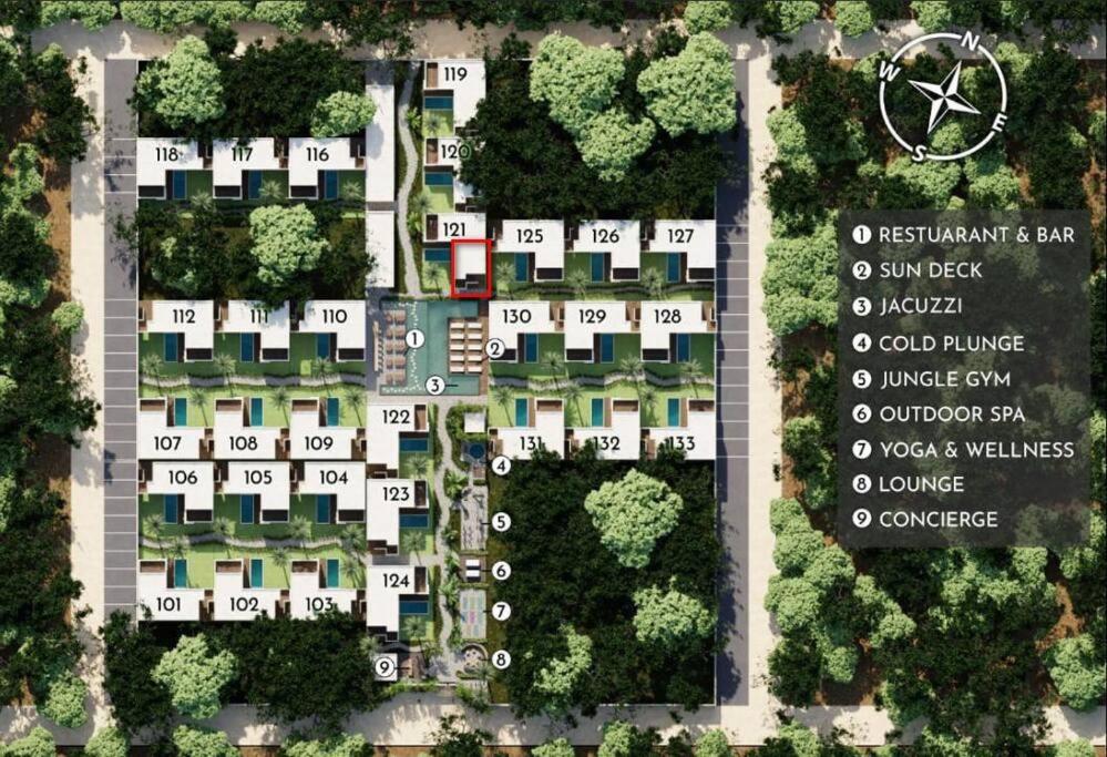 Luxury Penthouse Studio with Private Rooftop & Pool