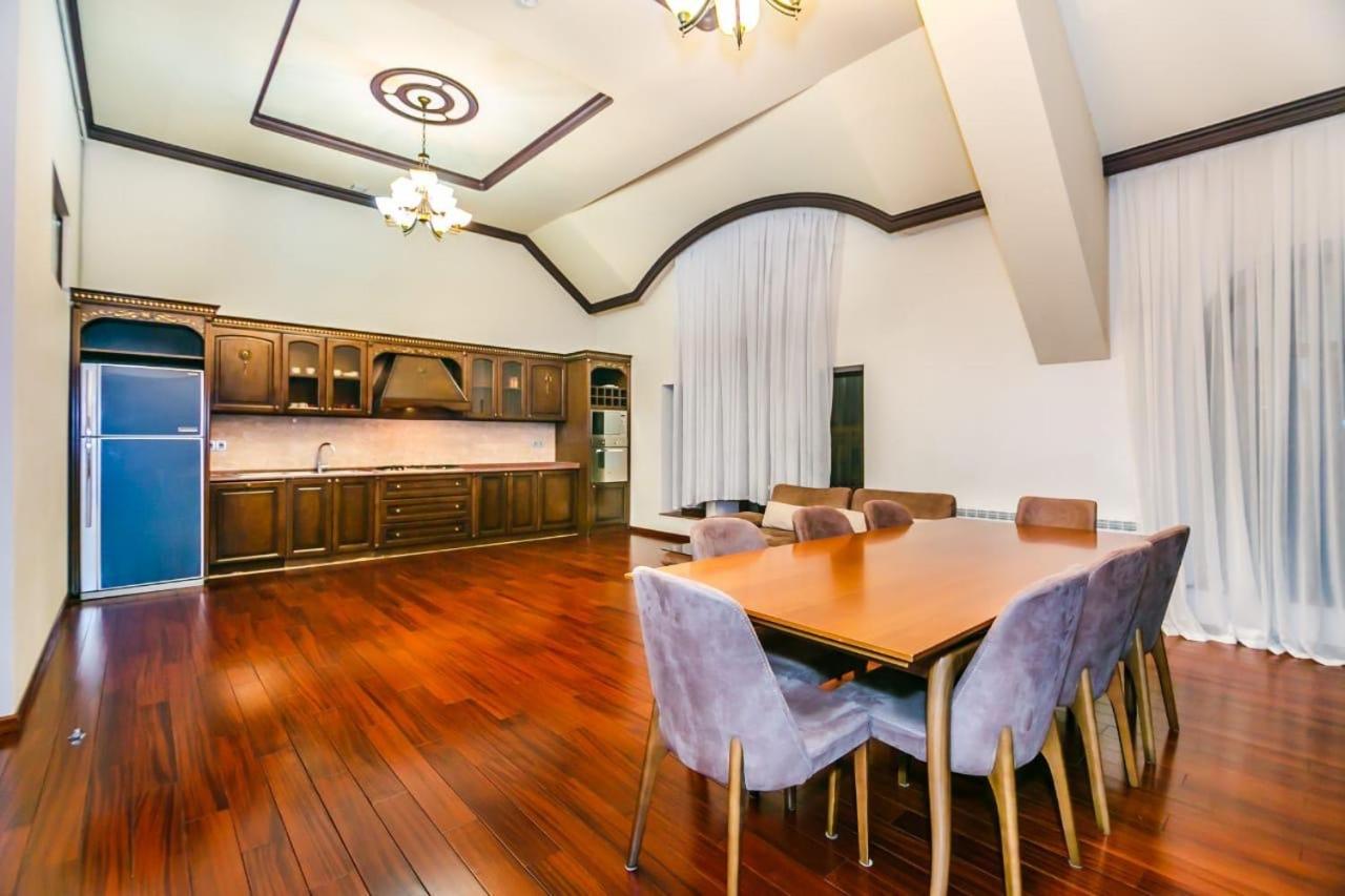 VIP Apartment PARMALAT