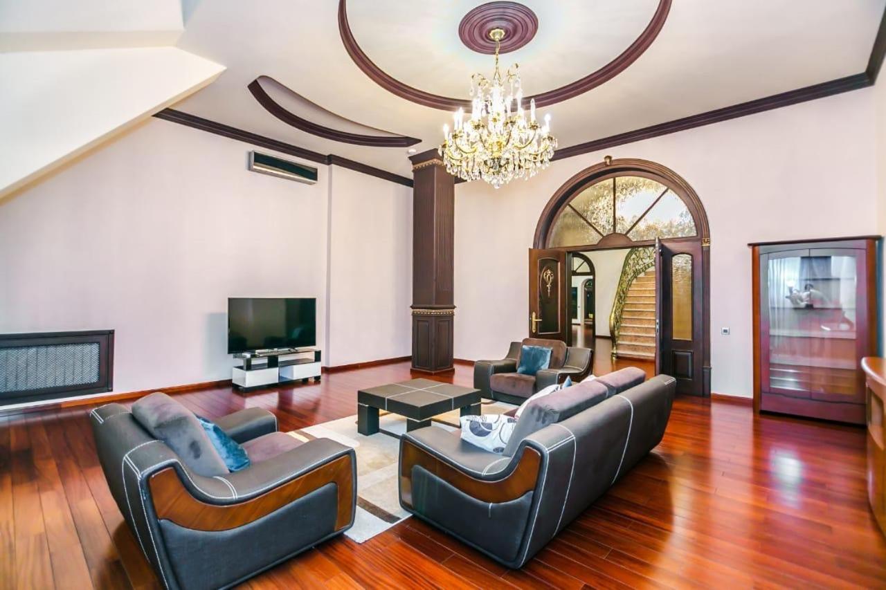 VIP Apartment PARMALAT