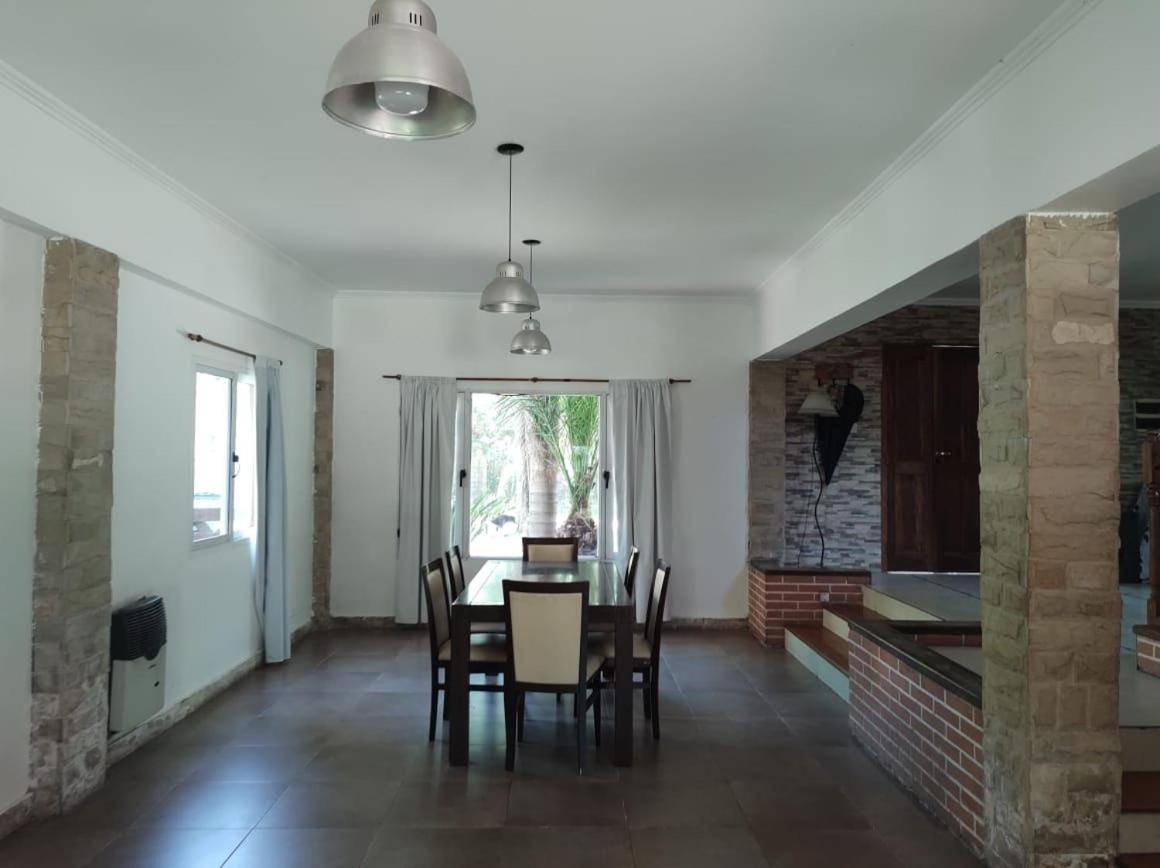 Espectacular casa en country