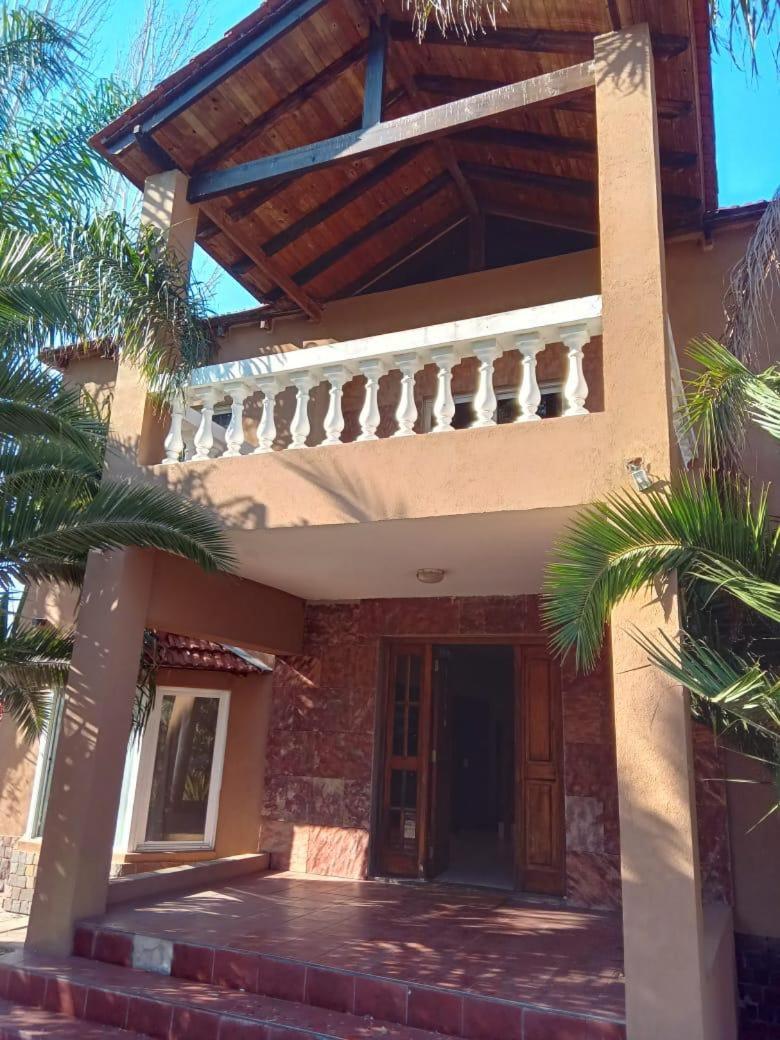 Espectacular casa en country