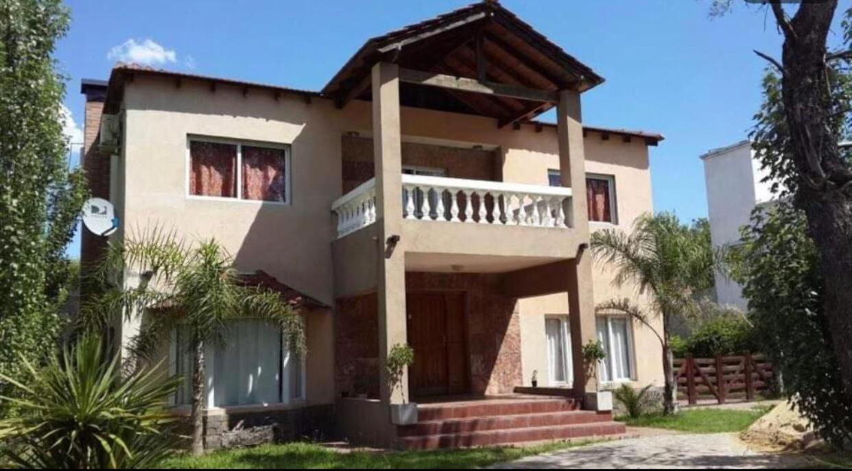 Espectacular casa en country