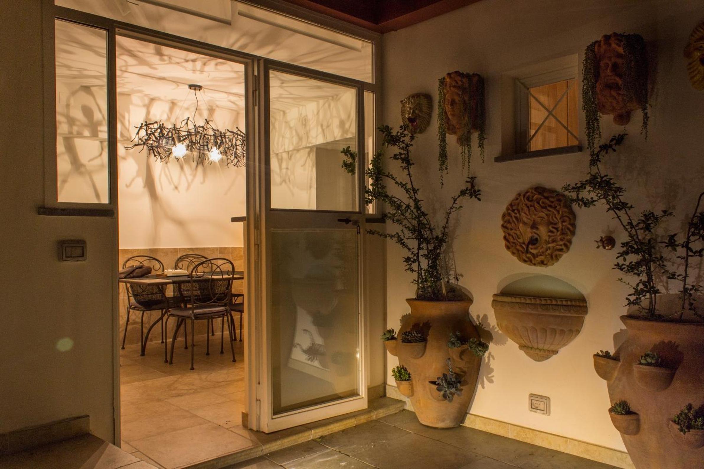Casa Latina photo 2