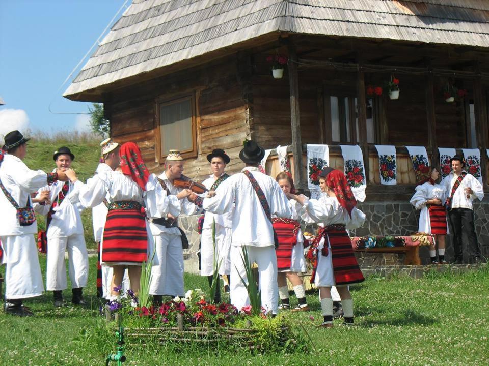 Photo 43