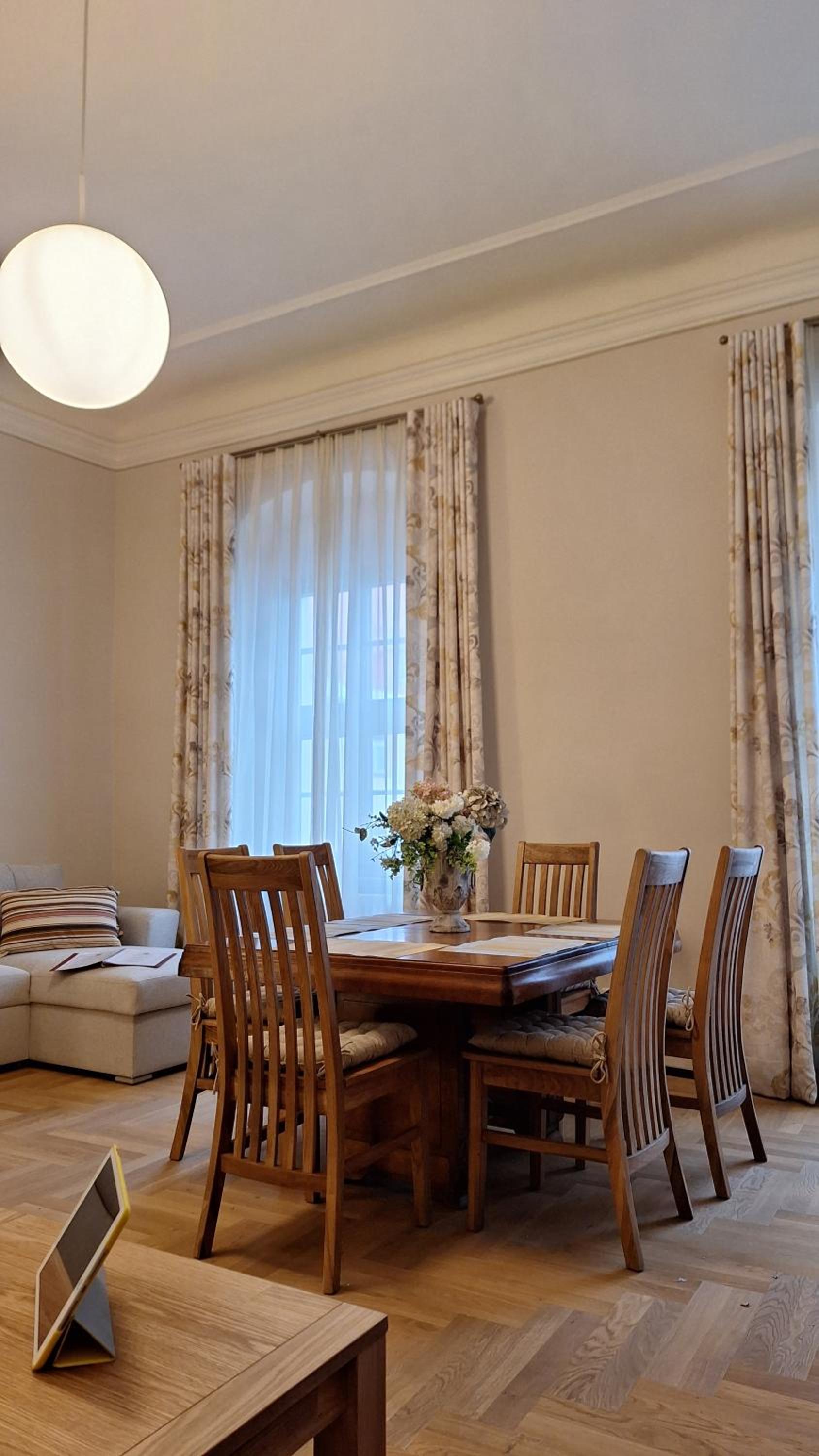 Stadtpalais Familien-Suite 4 Zimmer mit Galerie maximal 6 Personen