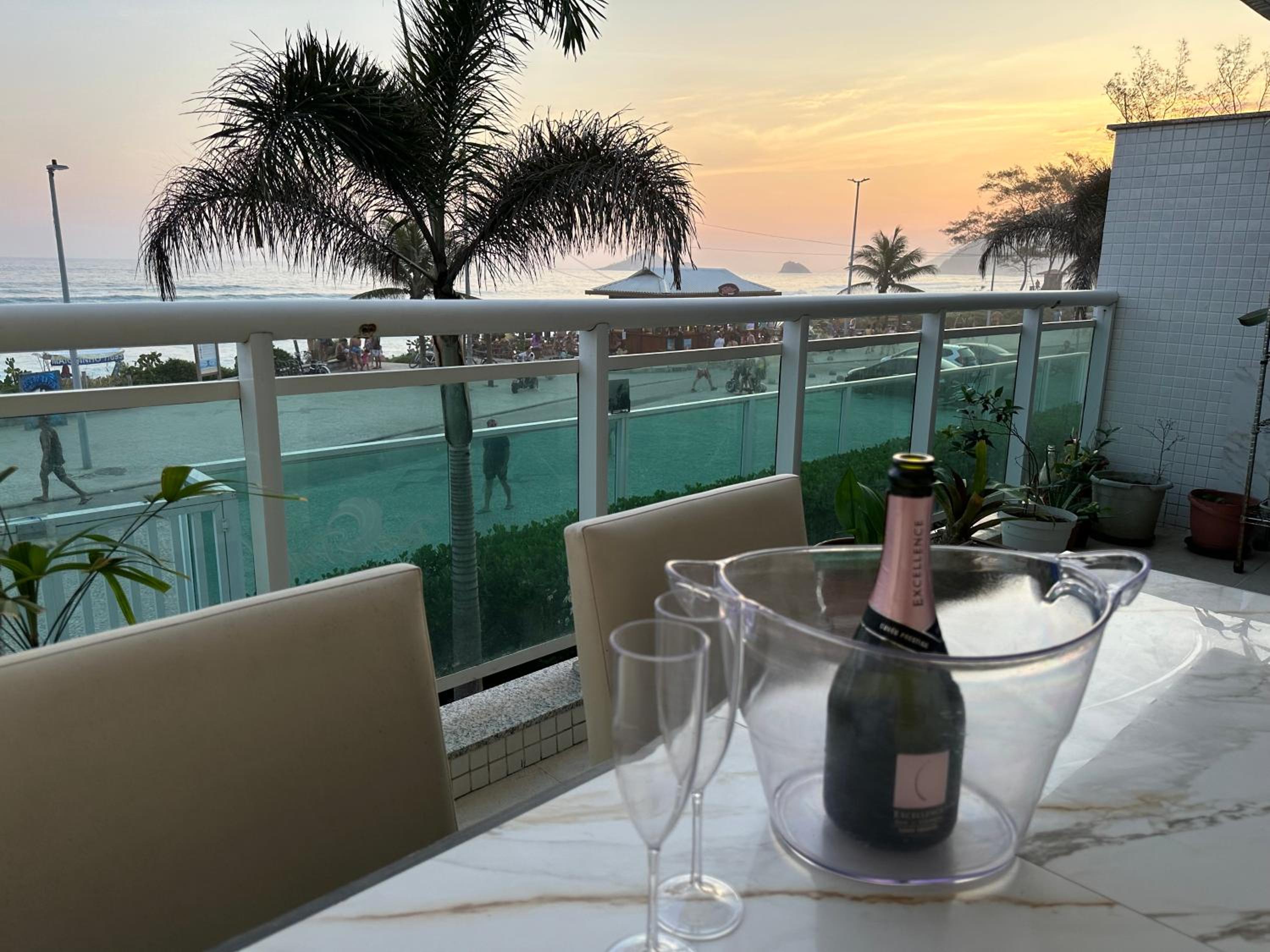 Apartamento Beira Mar - Sea Front Apartment