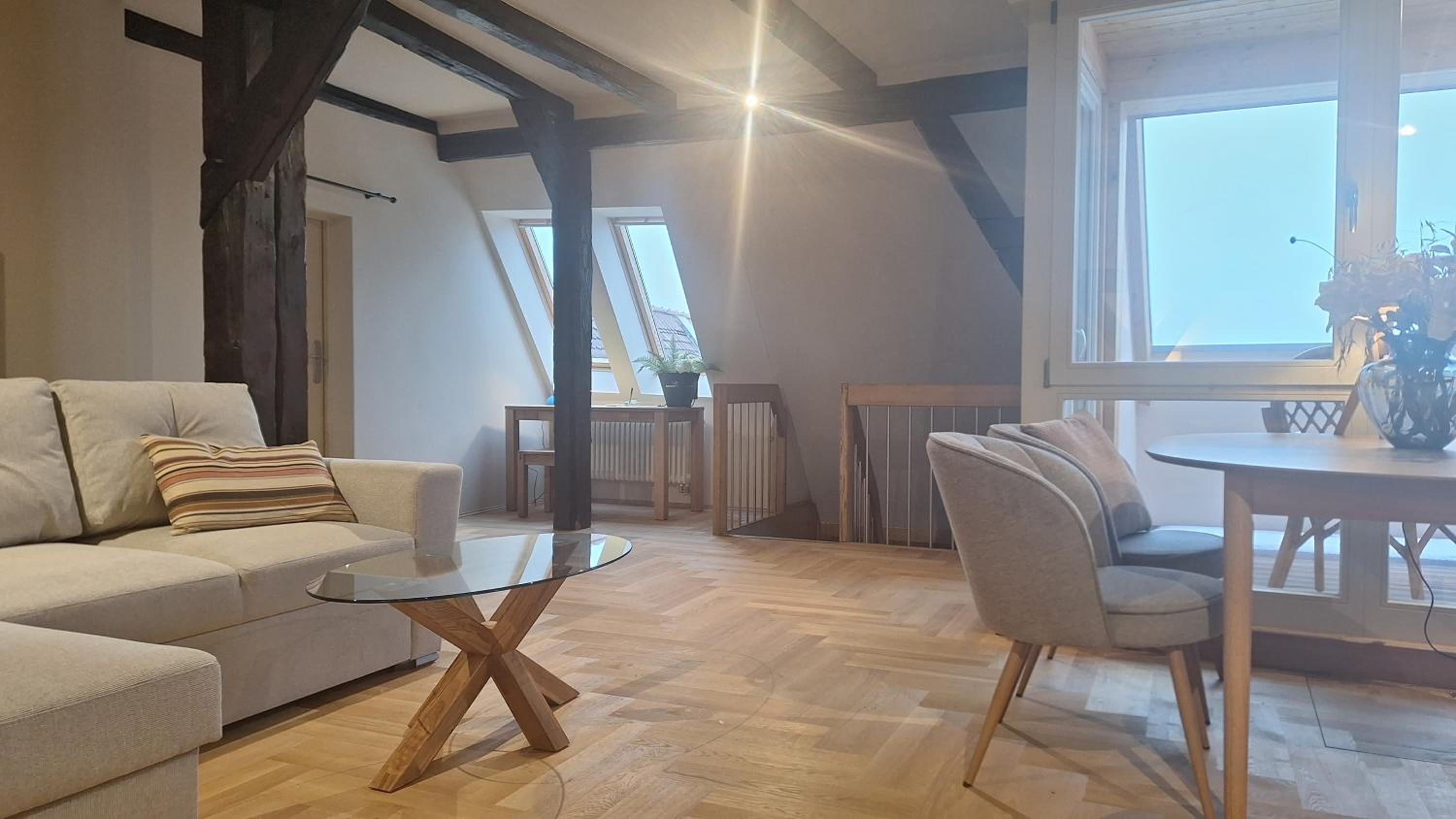 Stadtpalais Bellevue-Suite 3- Zimmer- Maisonettewohnung mit Dachterrasse maximal 4 Personen