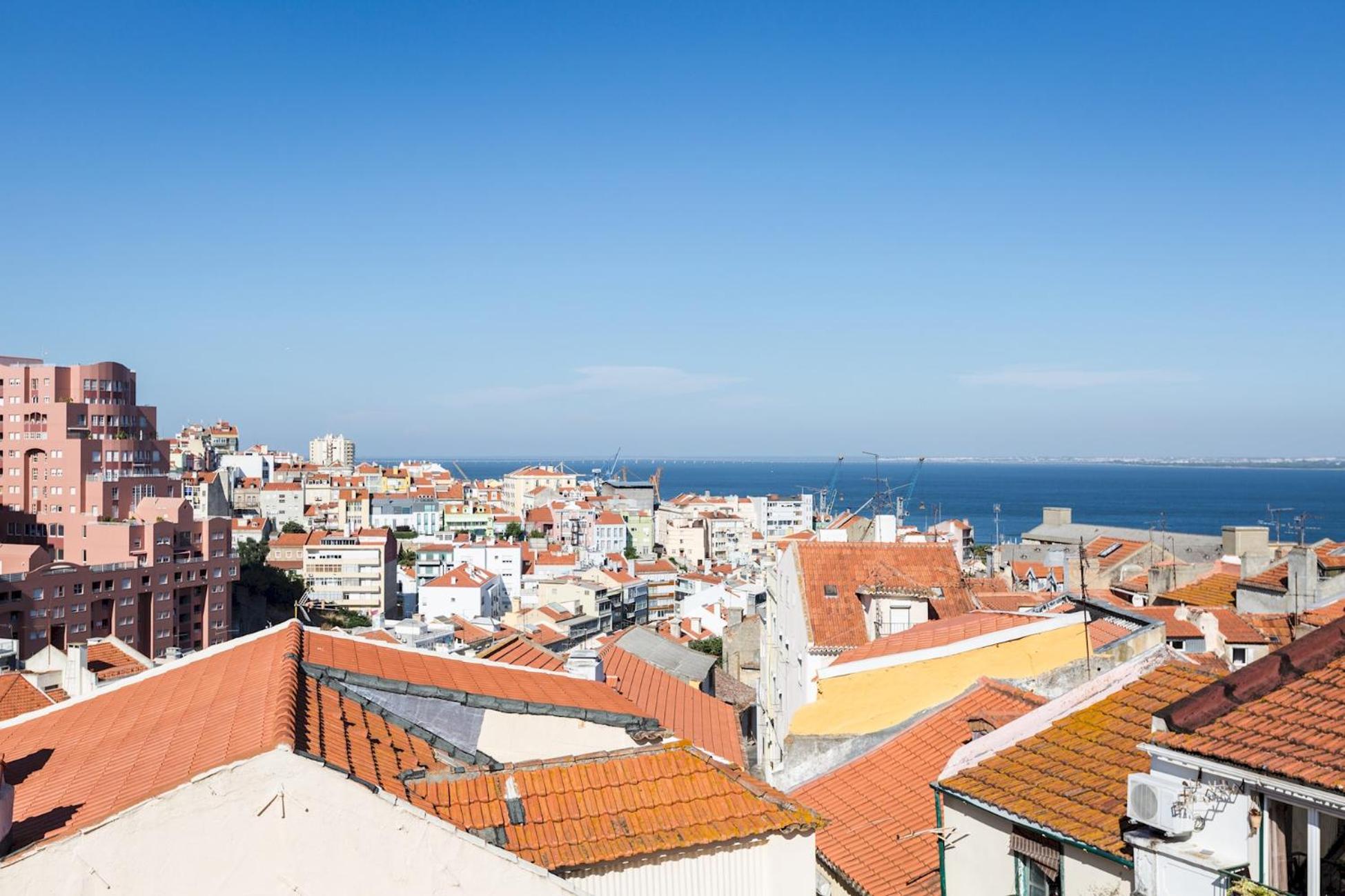 Romantic Gem in Graça view 2