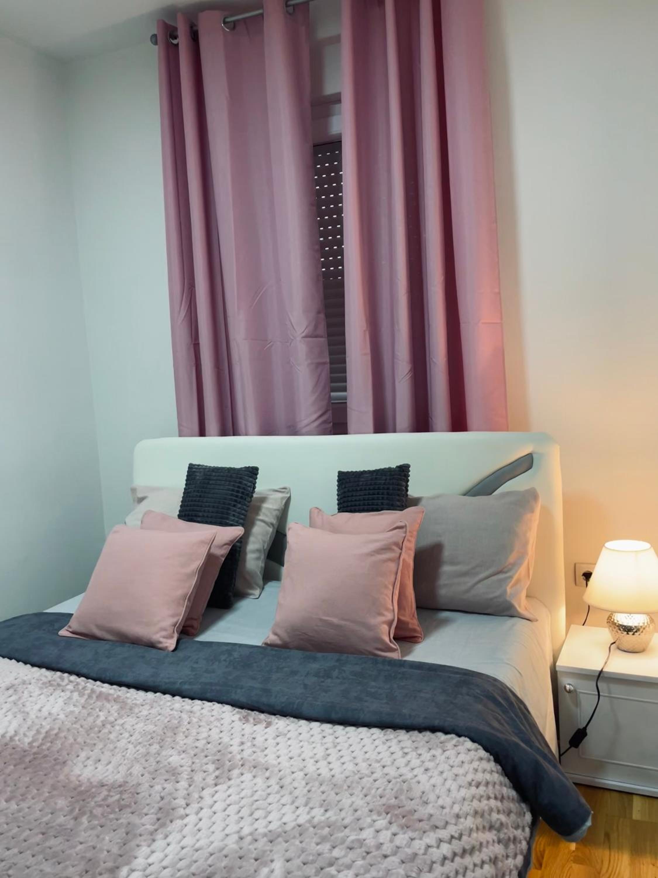 Apartman Royal 2 view 3
