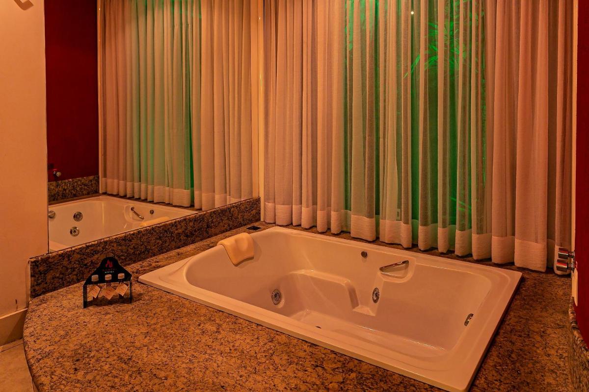 Jacuzzi