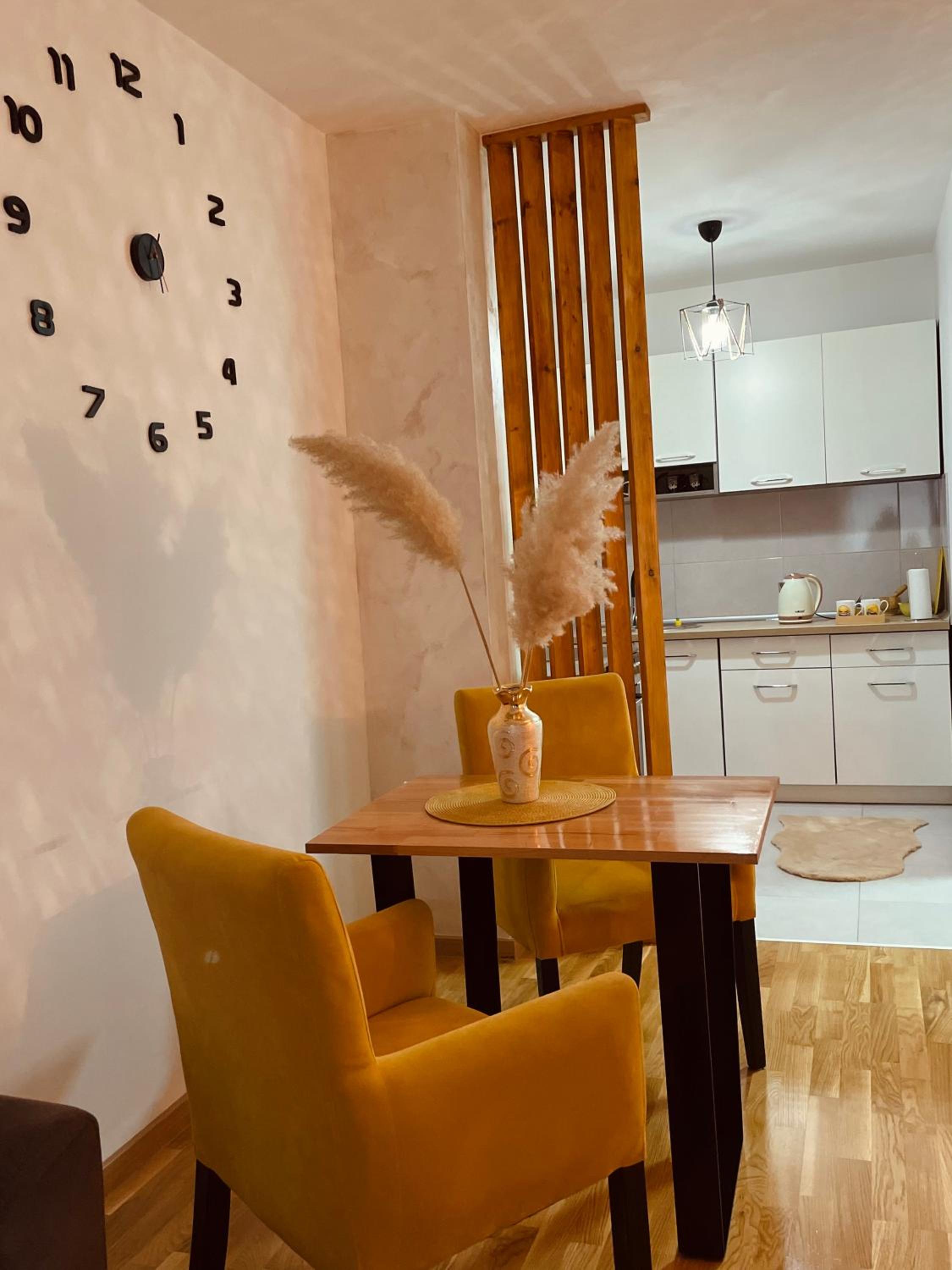 Apartman Royal 4 view 5