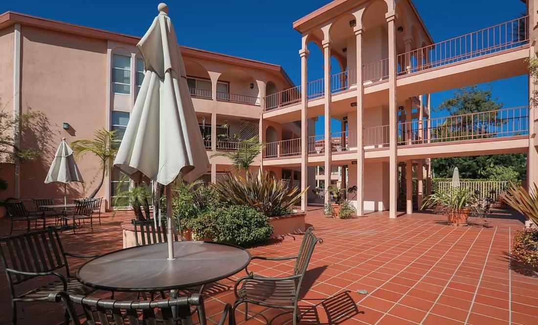 The Best Santa Monica Beach Area, Any days,Newly Remodeled