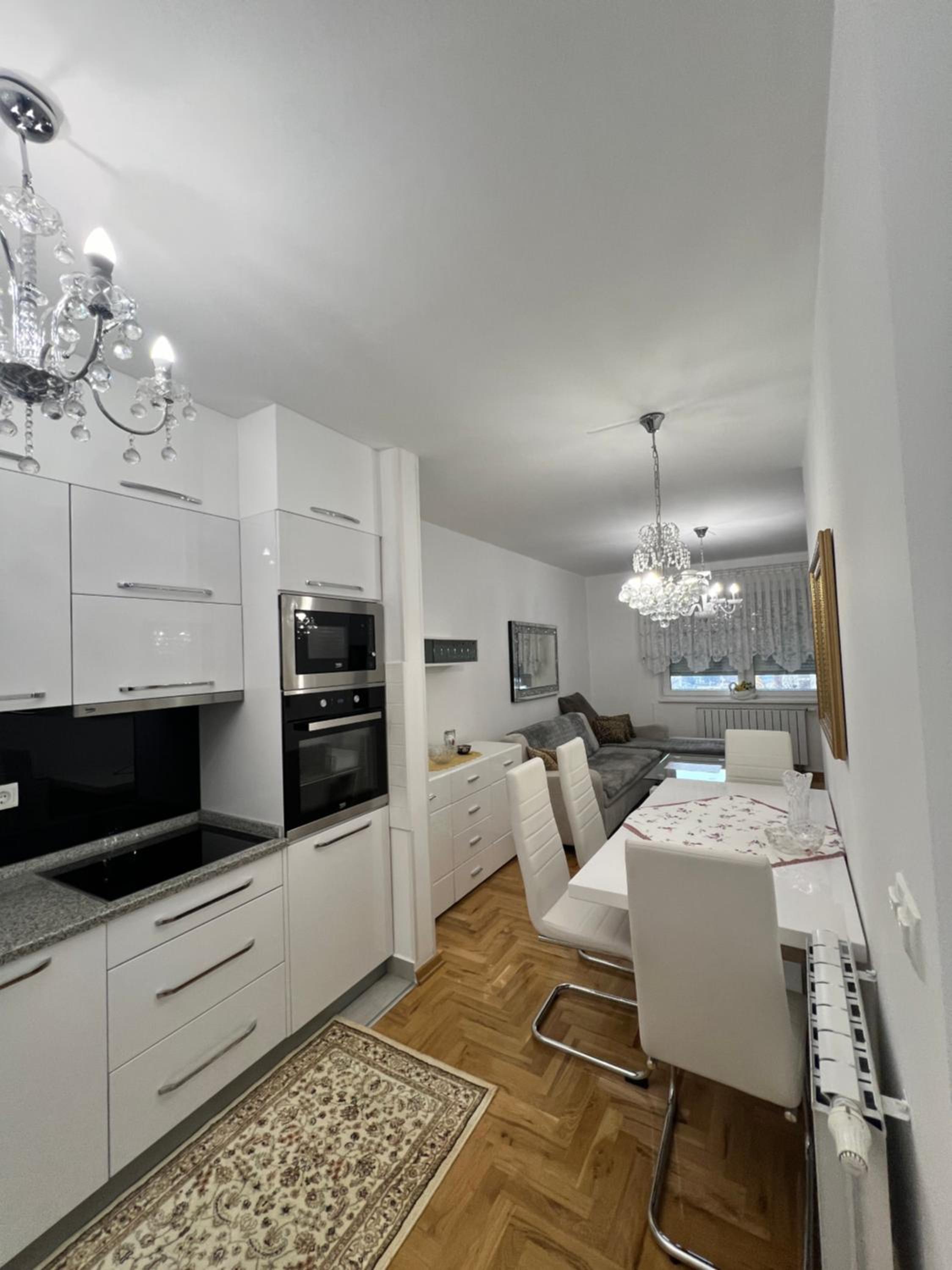 Apartment Lara