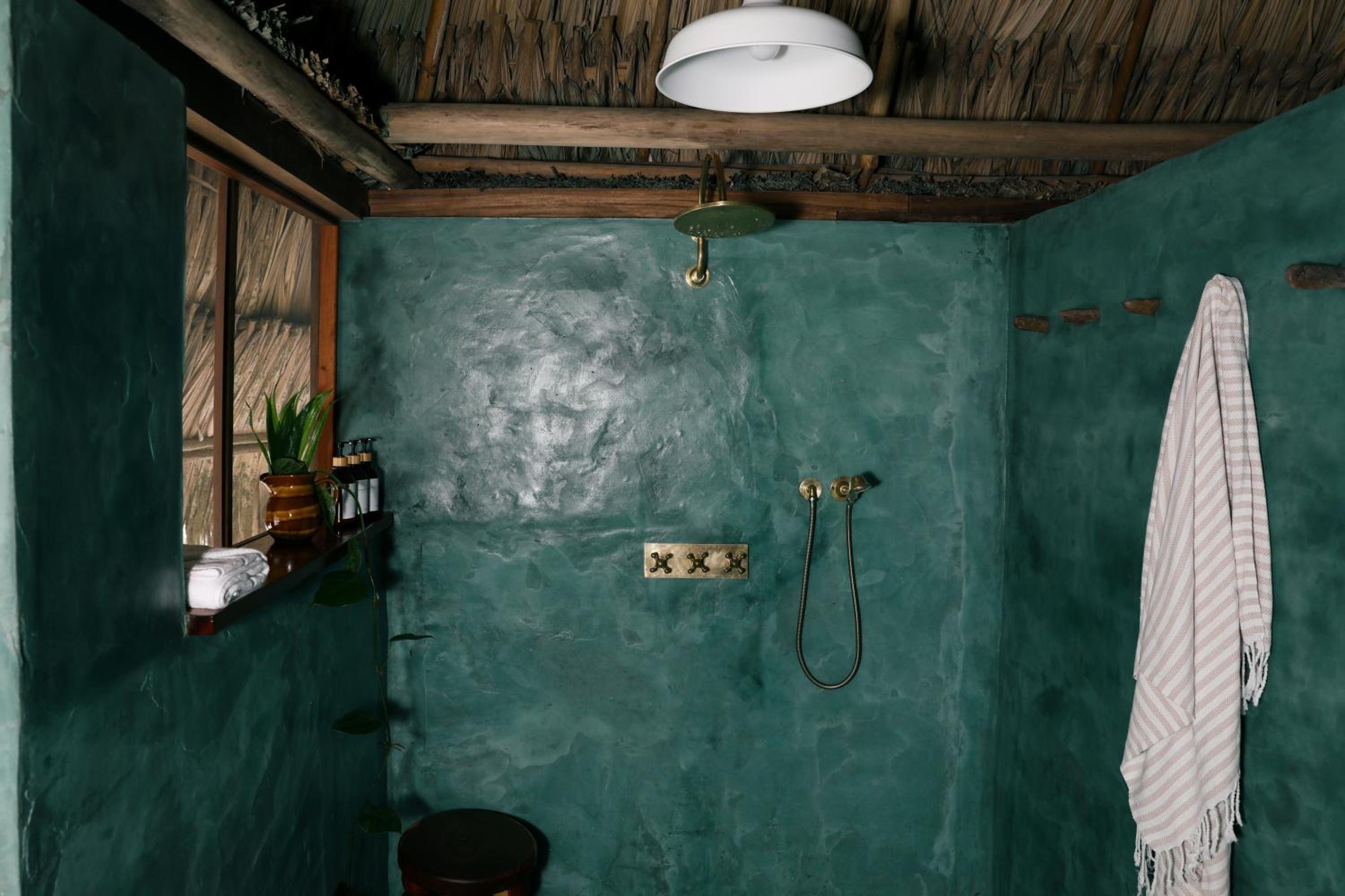 Jade Jungle Resort