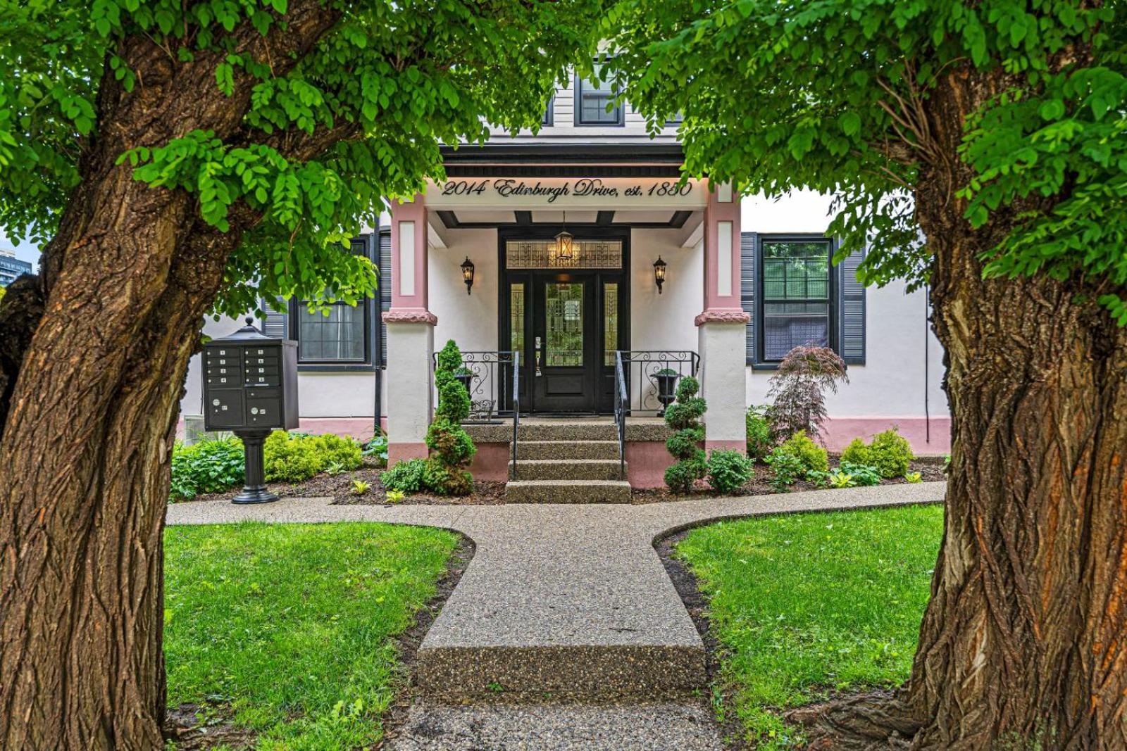 Conveniently located Studio in Burlington - U5