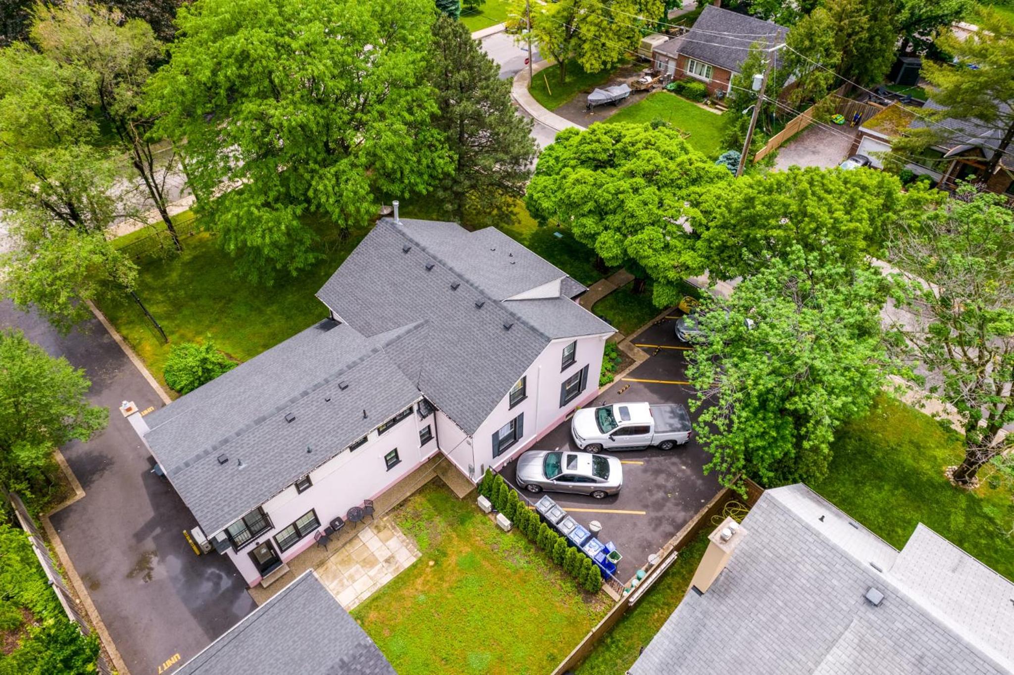 Conveniently located Studio in Burlington - U5