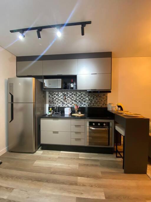 Flat Moderno - 8 km Aeroporto GRU