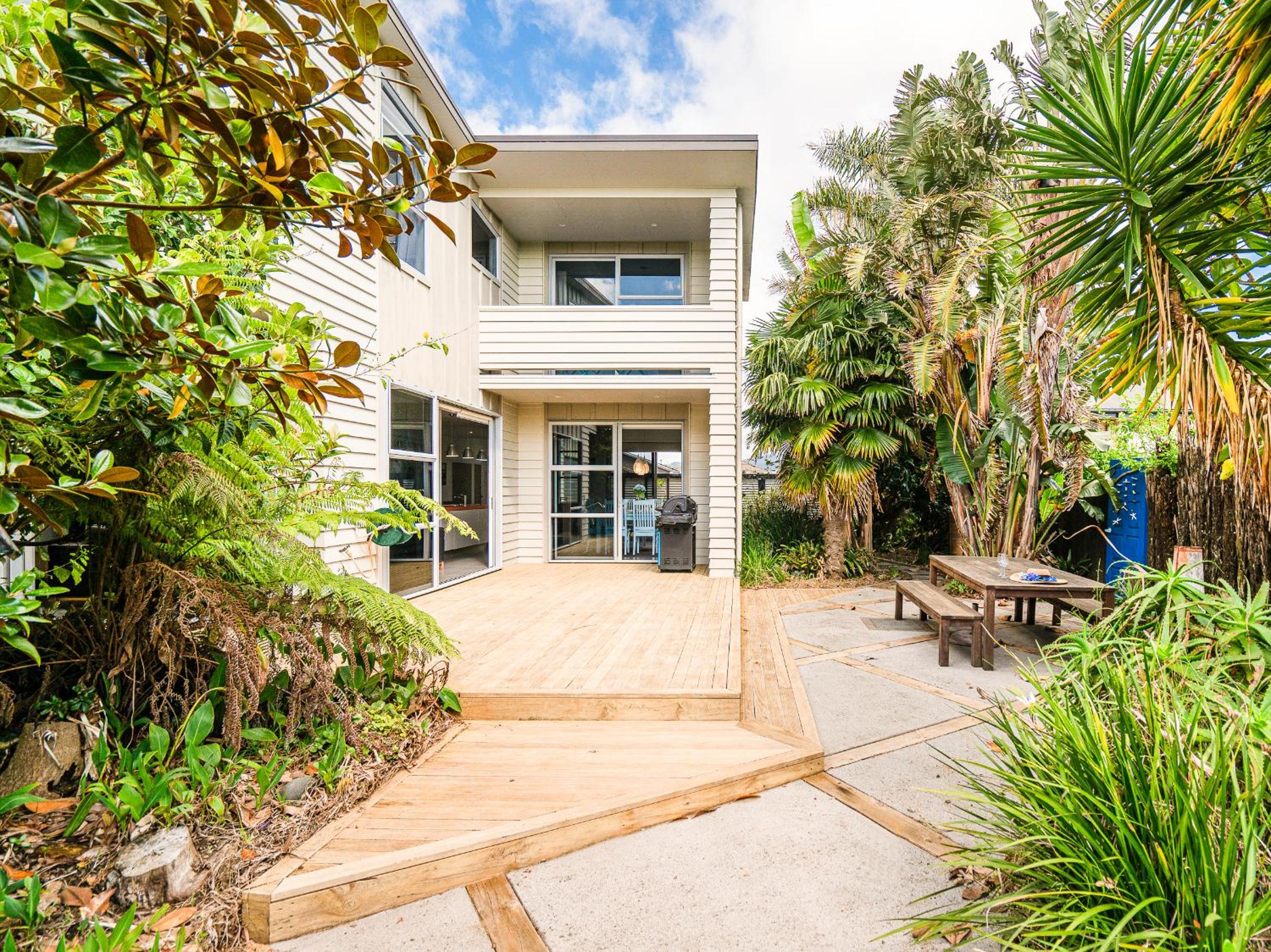 Acacia Cote - Whitianga Holiday Home