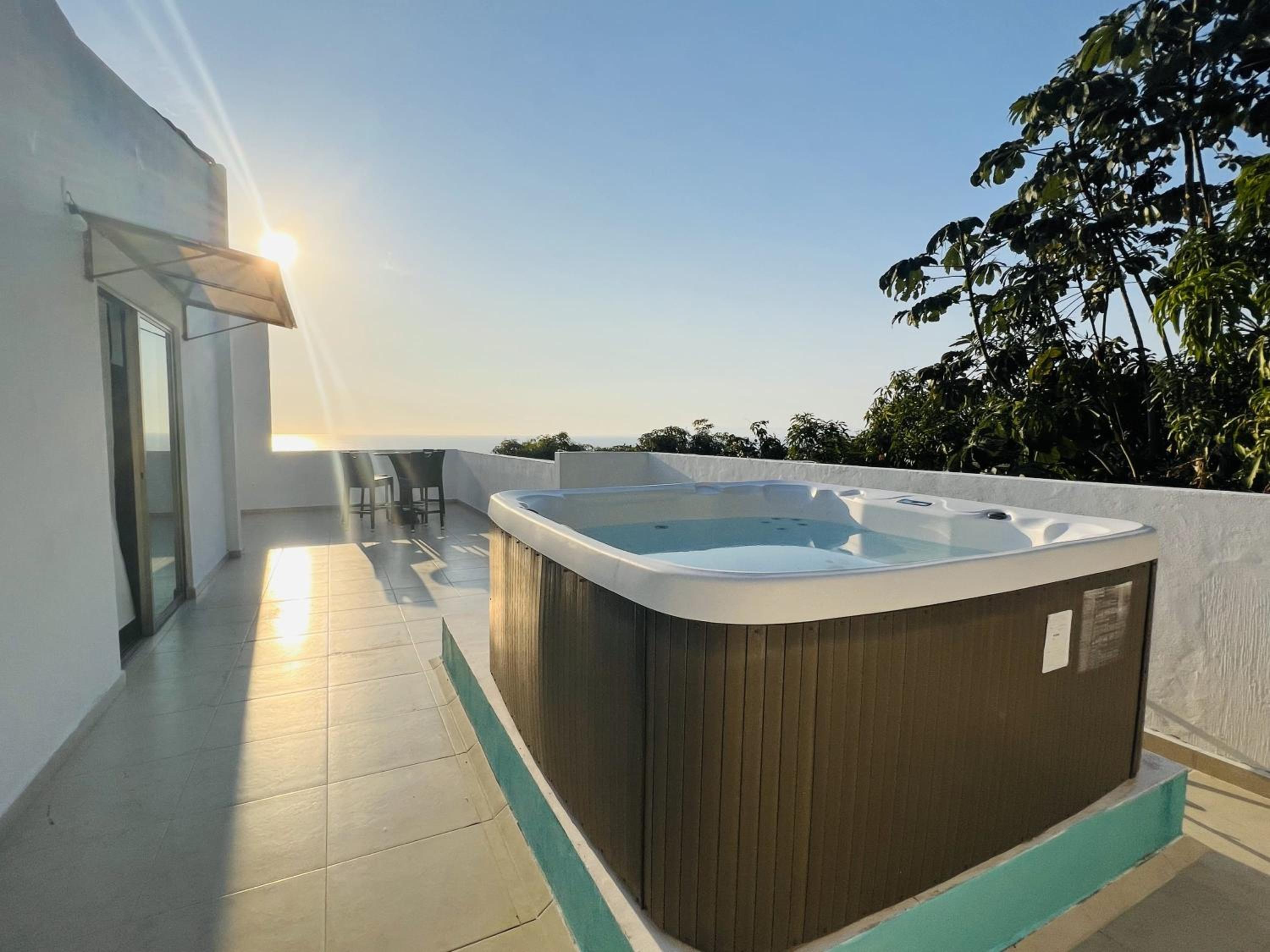 Ocean View Oasis with Hot Tub Sandy Beach & Waterfall view 5
