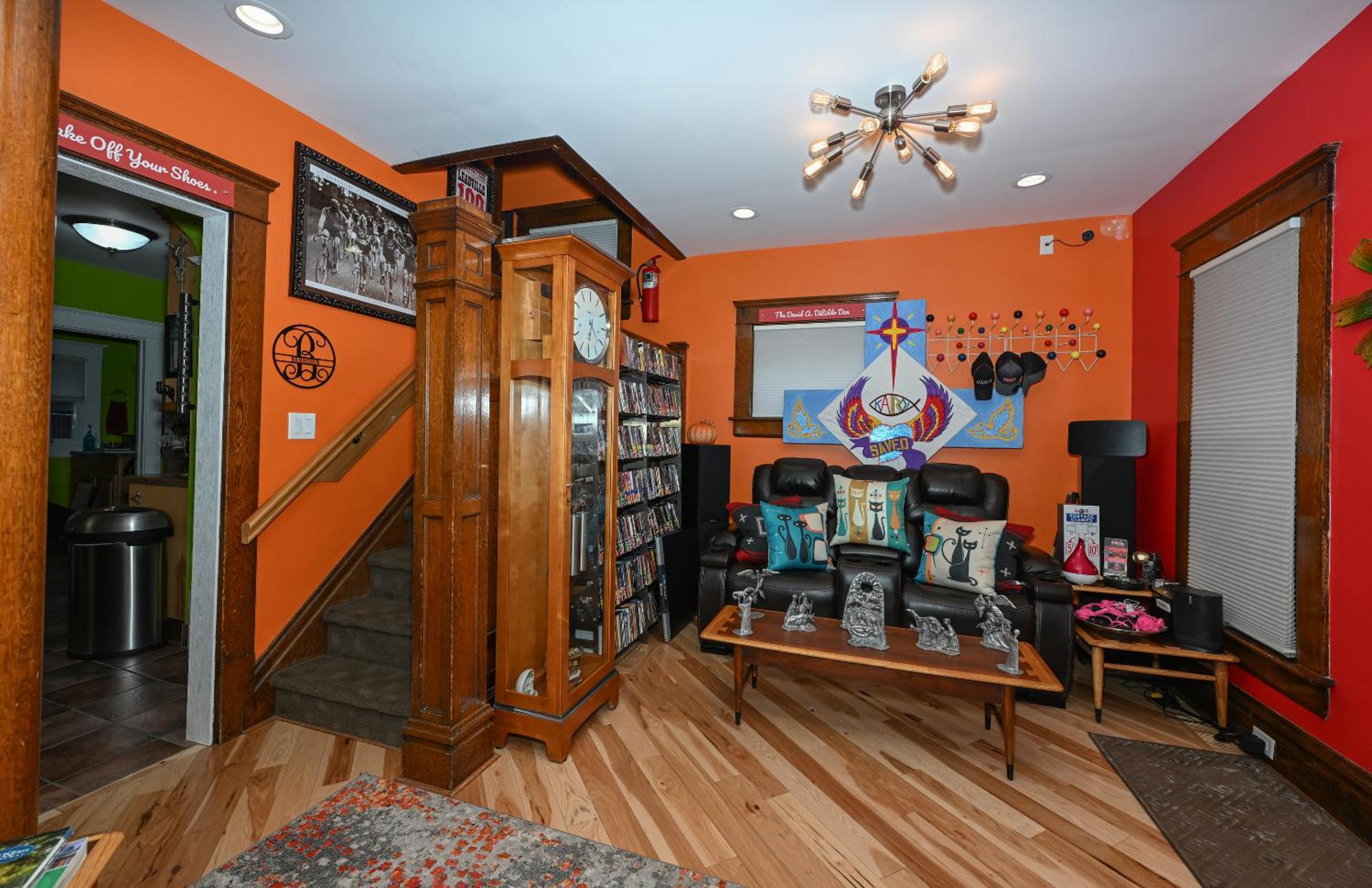 lounge