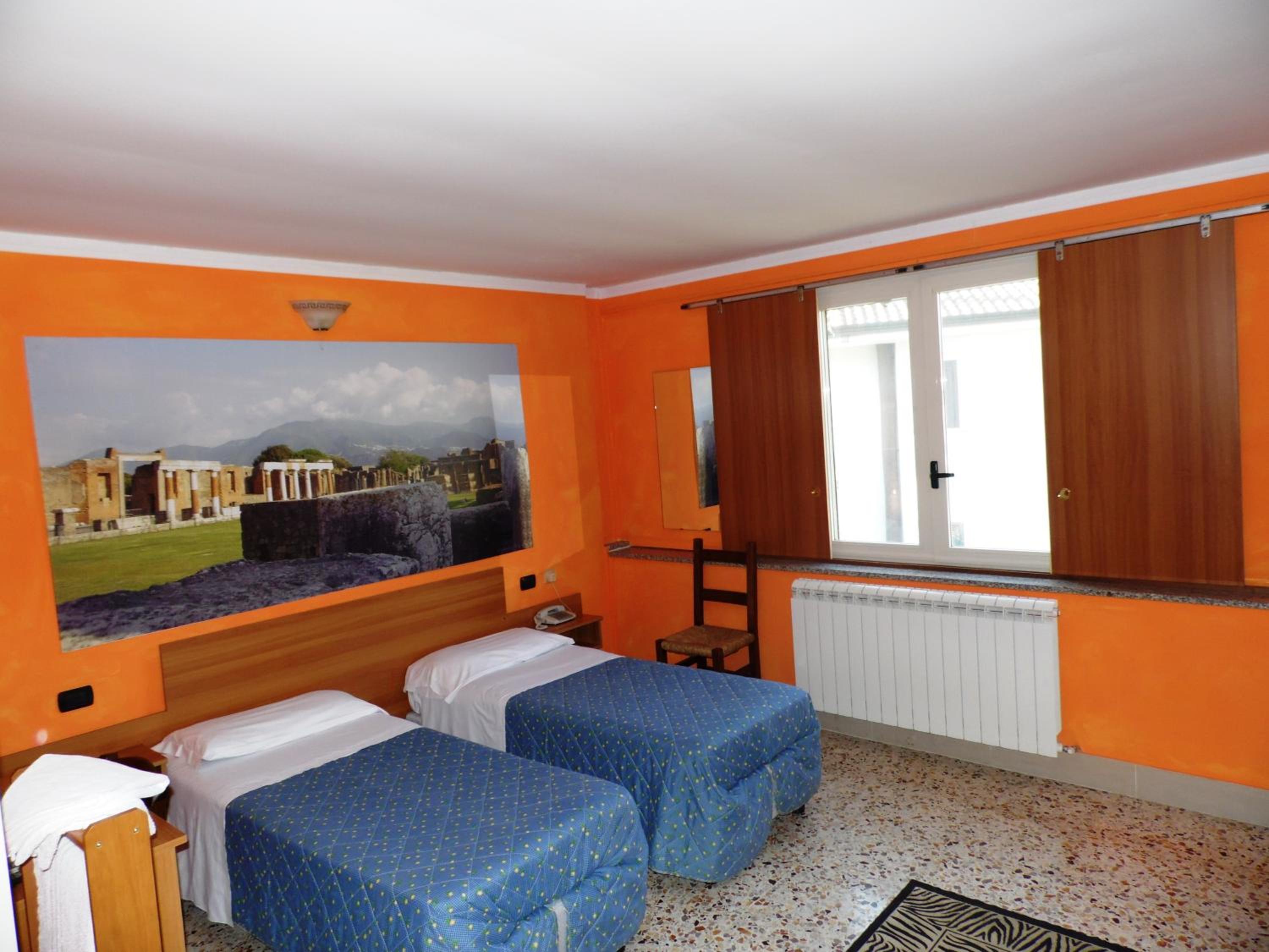 Hotel Rosso Di Sera - Property Image 10