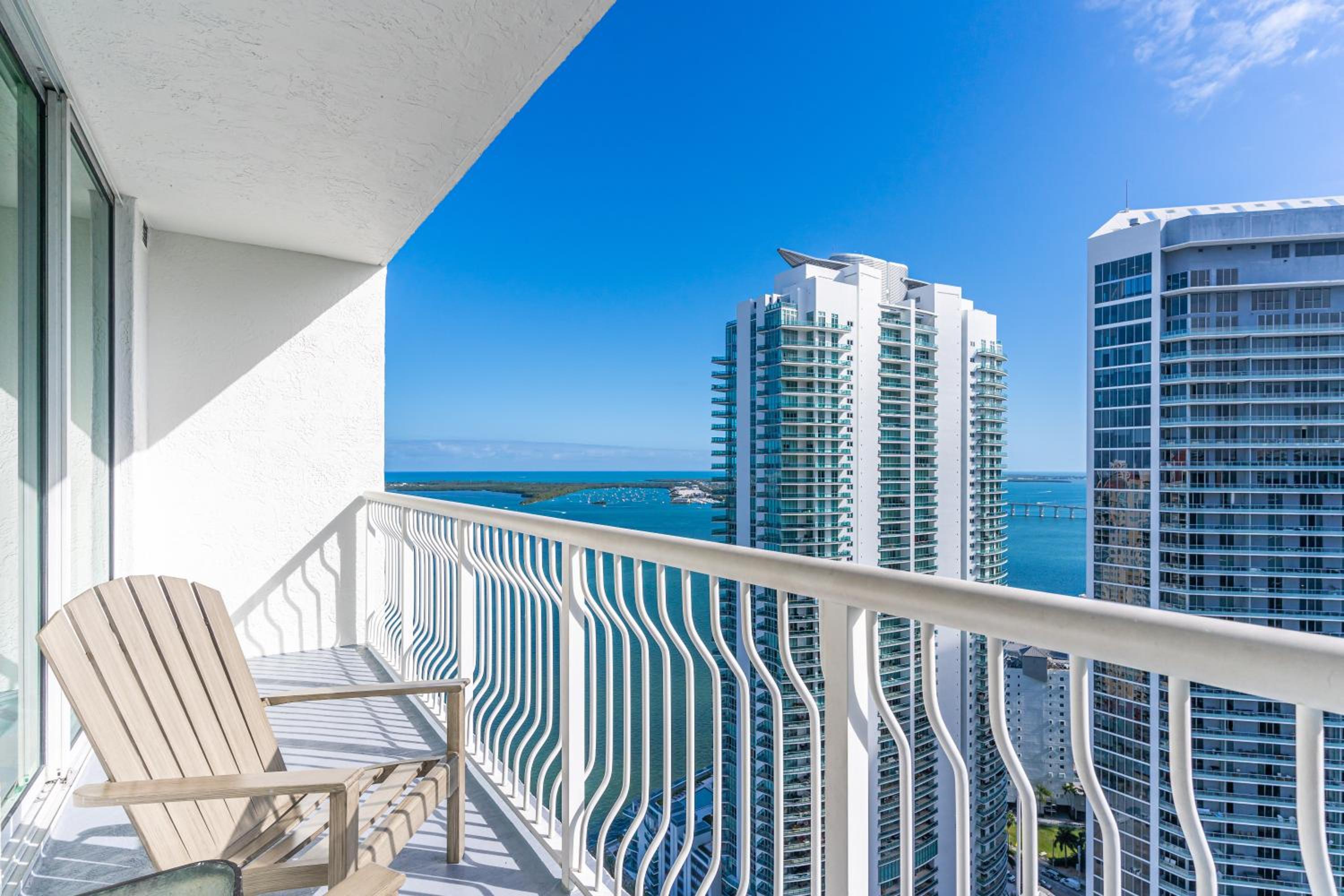 myClub at Brickell Bay