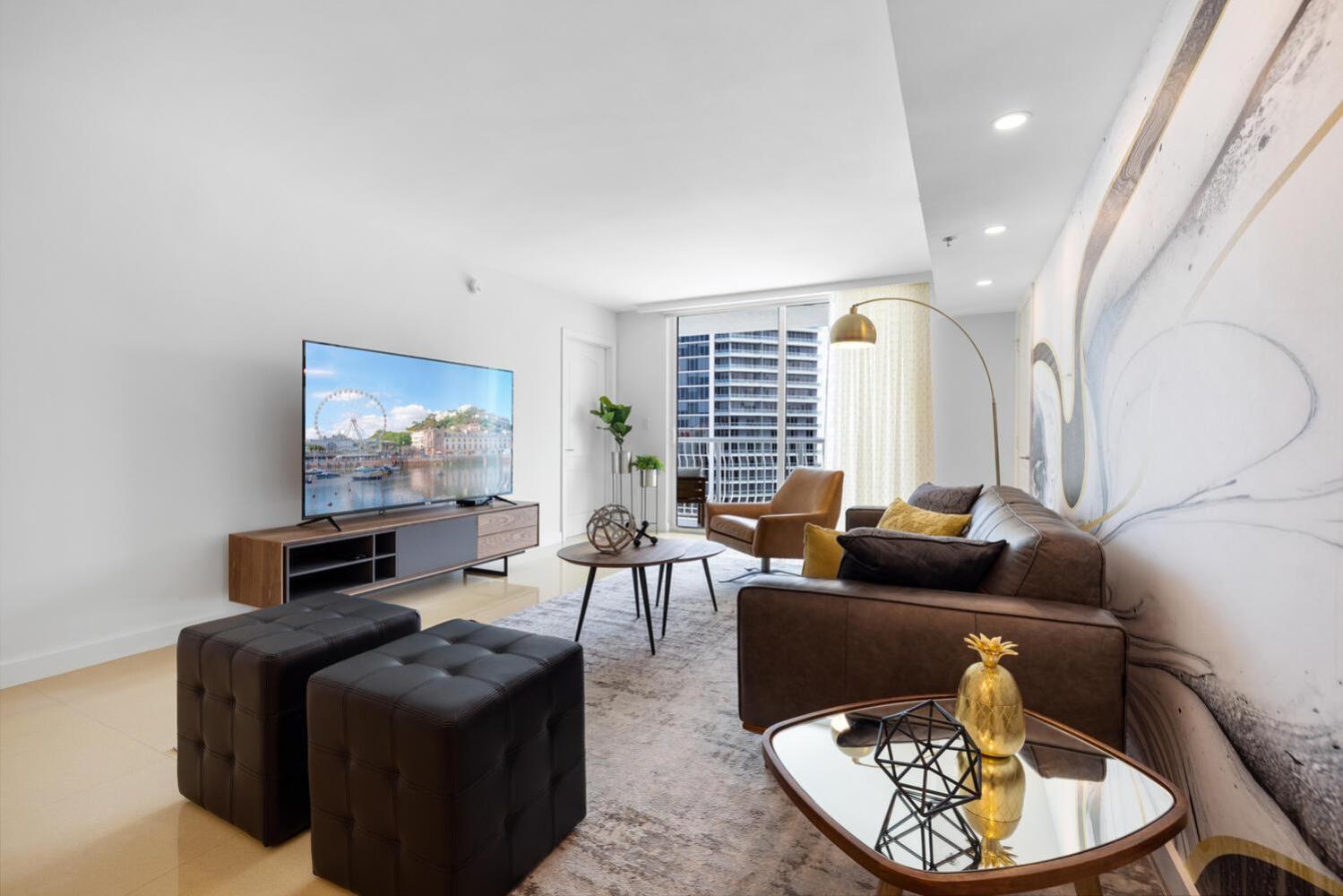 myClub at Brickell Bay