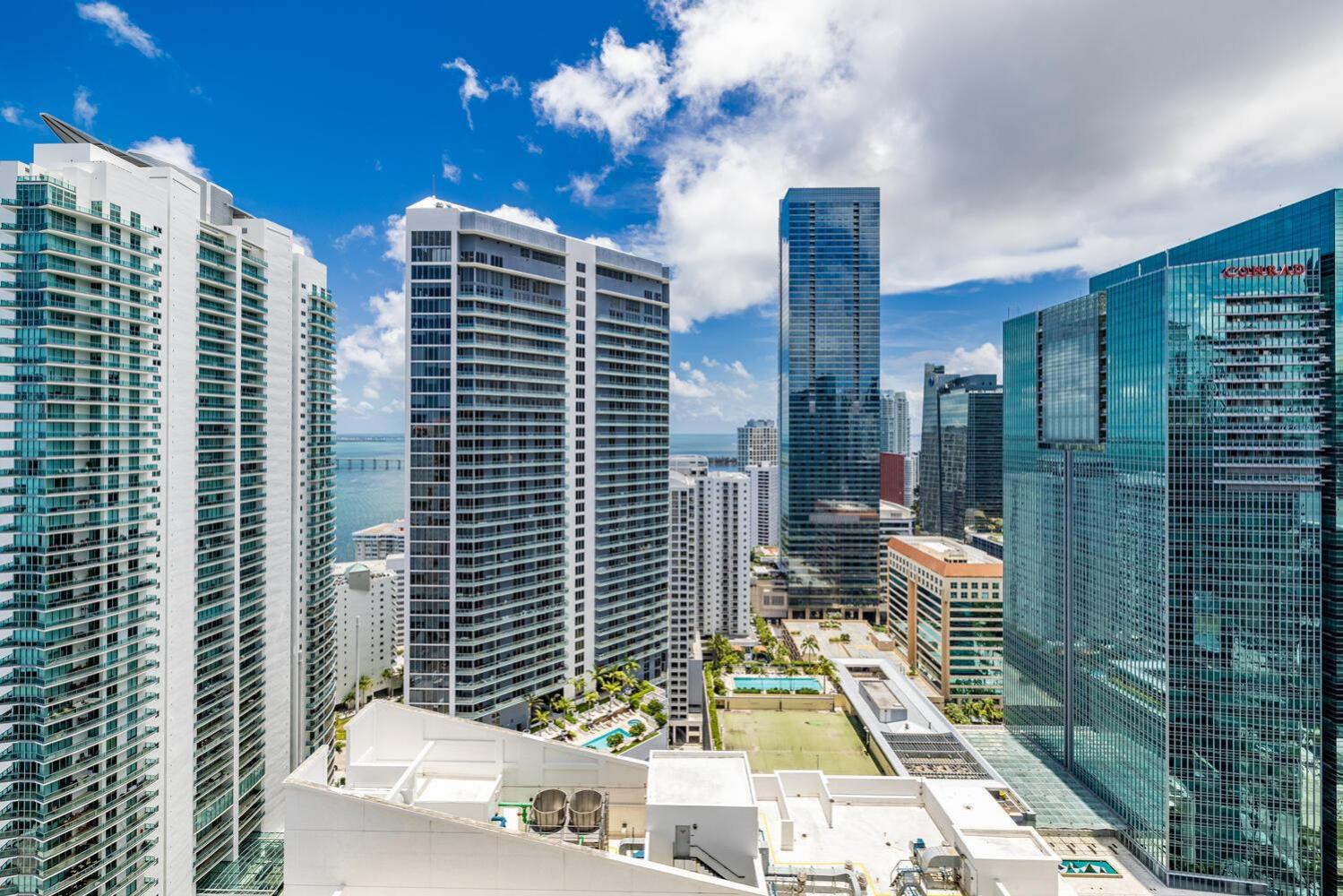 myClub at Brickell Bay