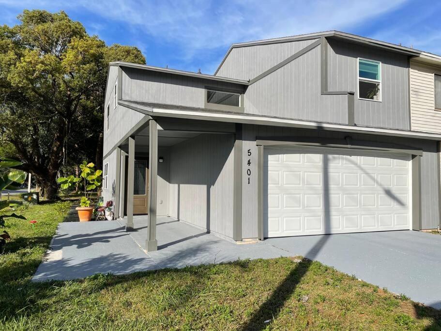 House close Baldwin-park Lake & Downtown Orlando