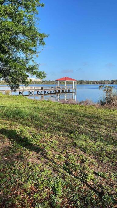 House close Baldwin-park Lake & Downtown Orlando