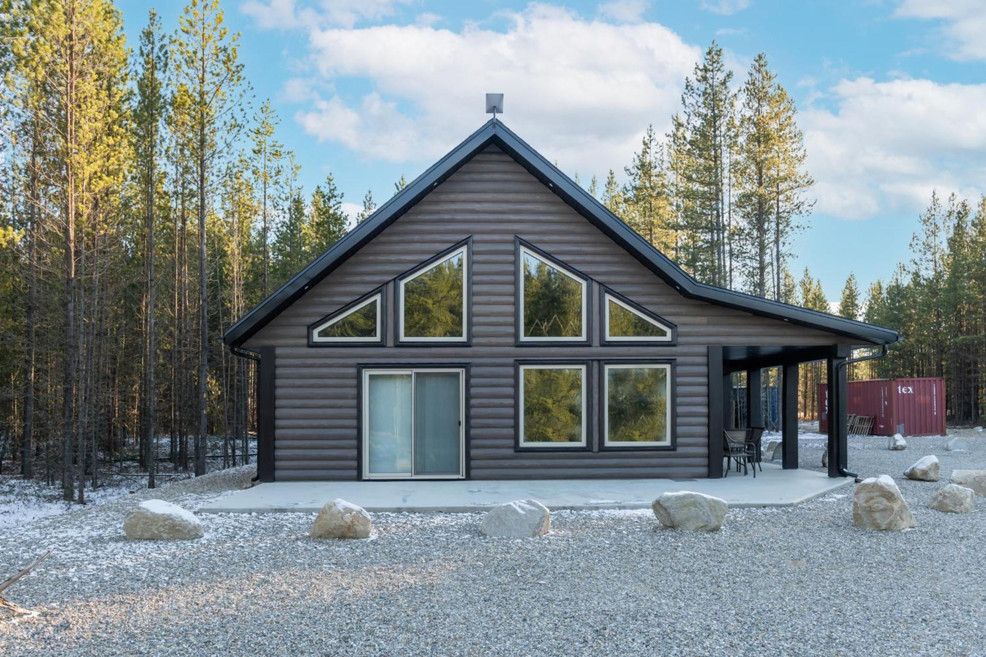The Alpine Cabin